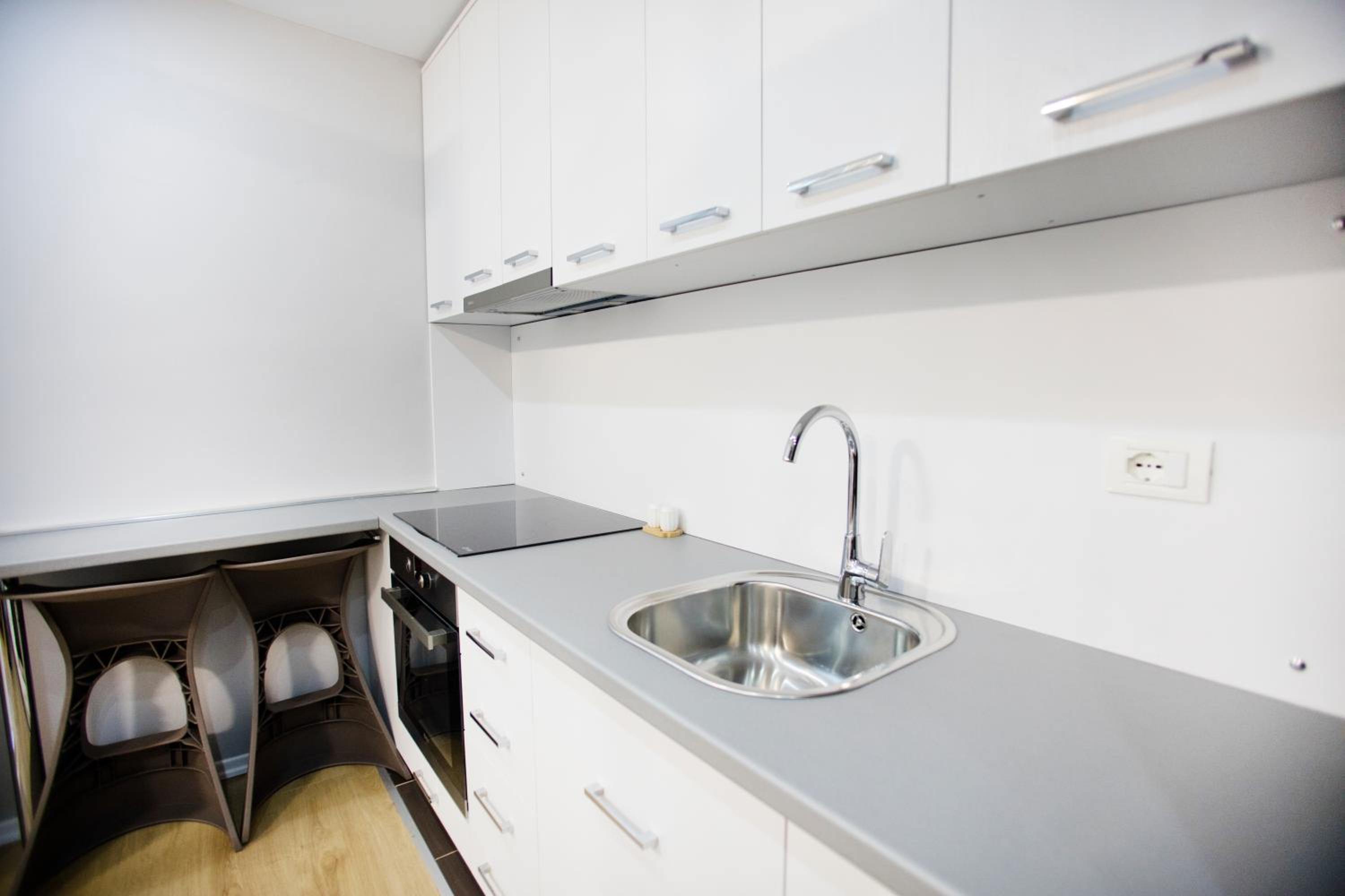 Blloku 4BR Duplex w BBQ Terrace - Central Tirana