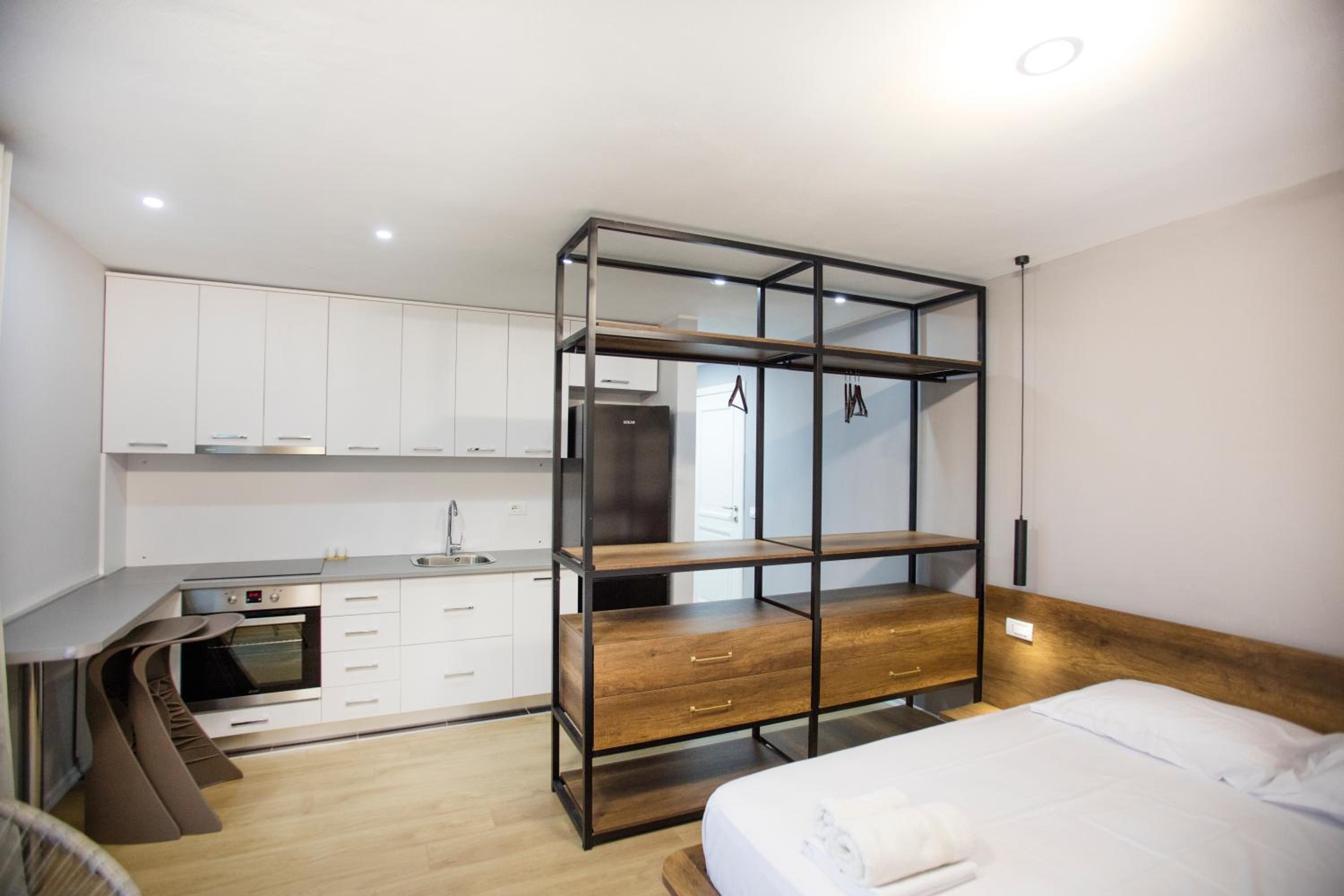 Blloku 4BR Duplex w BBQ Terrace - Central Tirana
