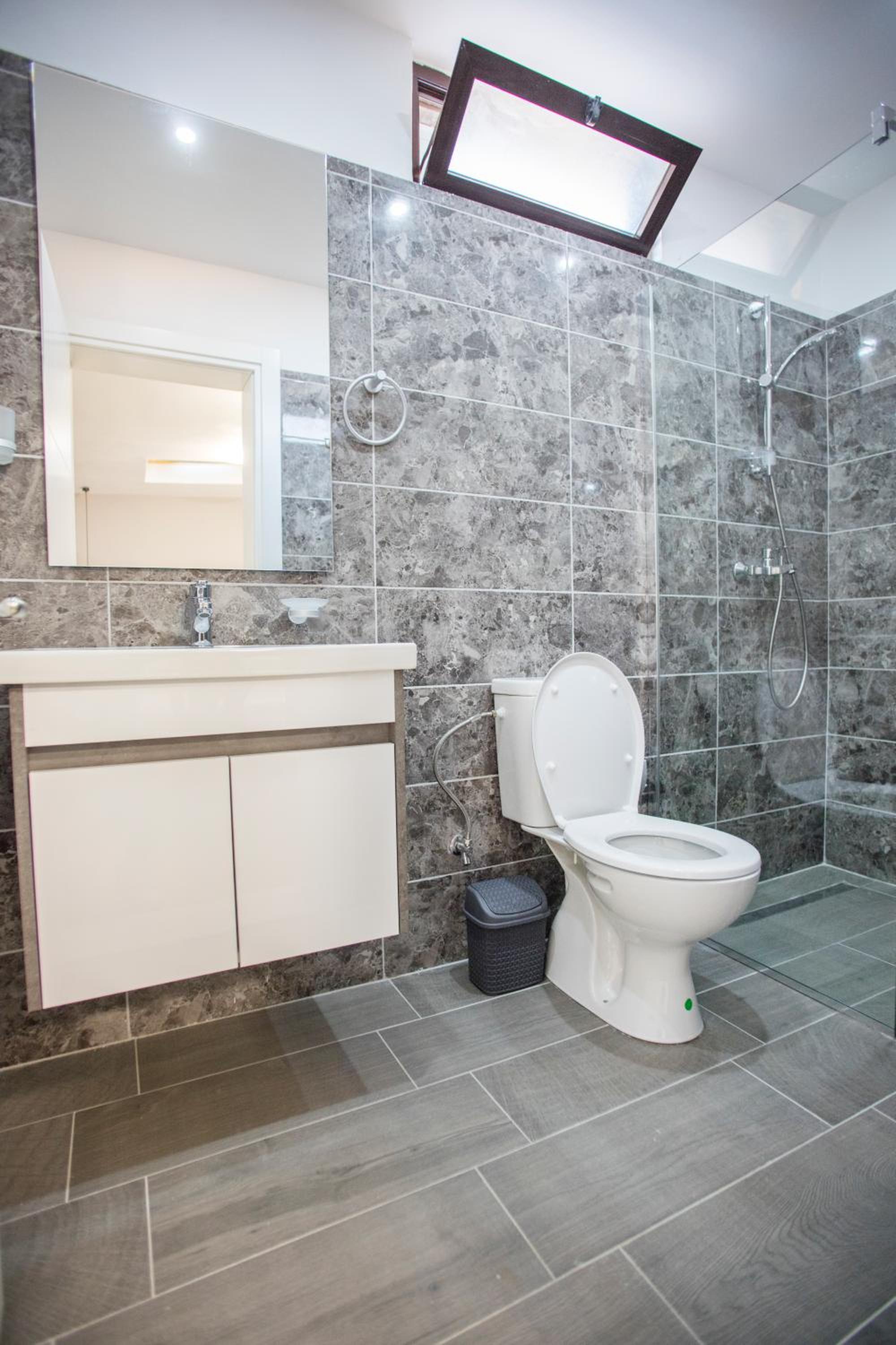 Blloku 4BR Duplex w BBQ Terrace - Central Tirana