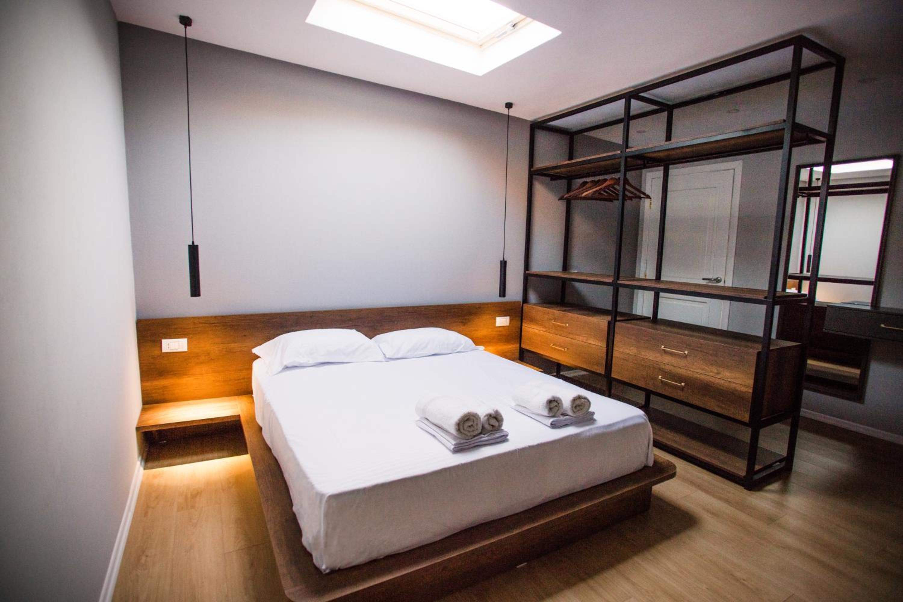Blloku 4BR Duplex w BBQ Terrace - Central Tirana