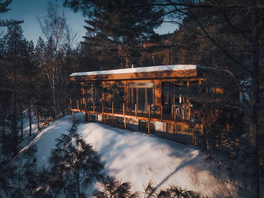 Chalet DesignPur on the lake