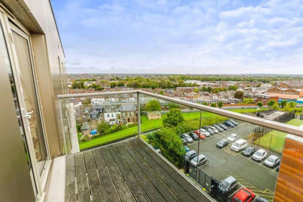 Luxury 2 bedroom apartment in Central London with free Parking