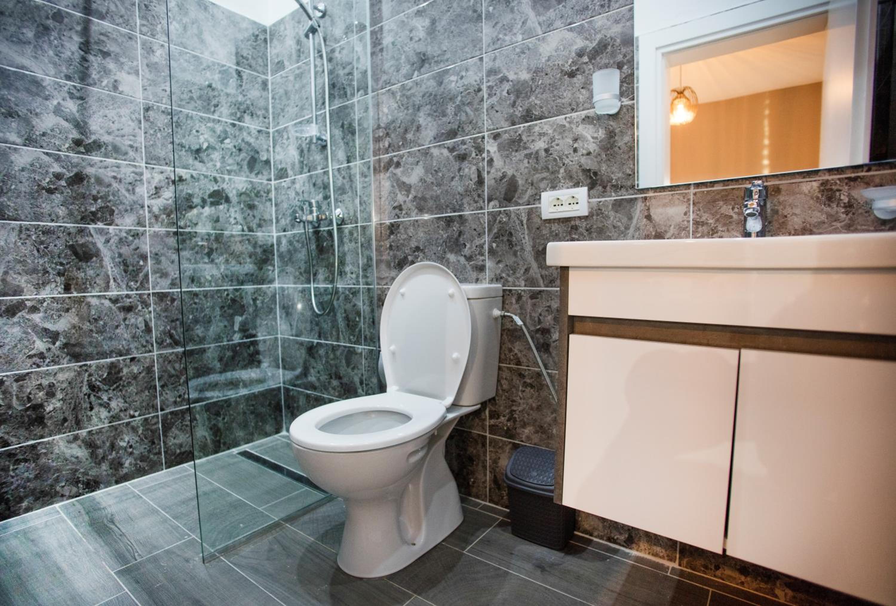 Blloku 4BR Duplex w BBQ Terrace - Central Tirana