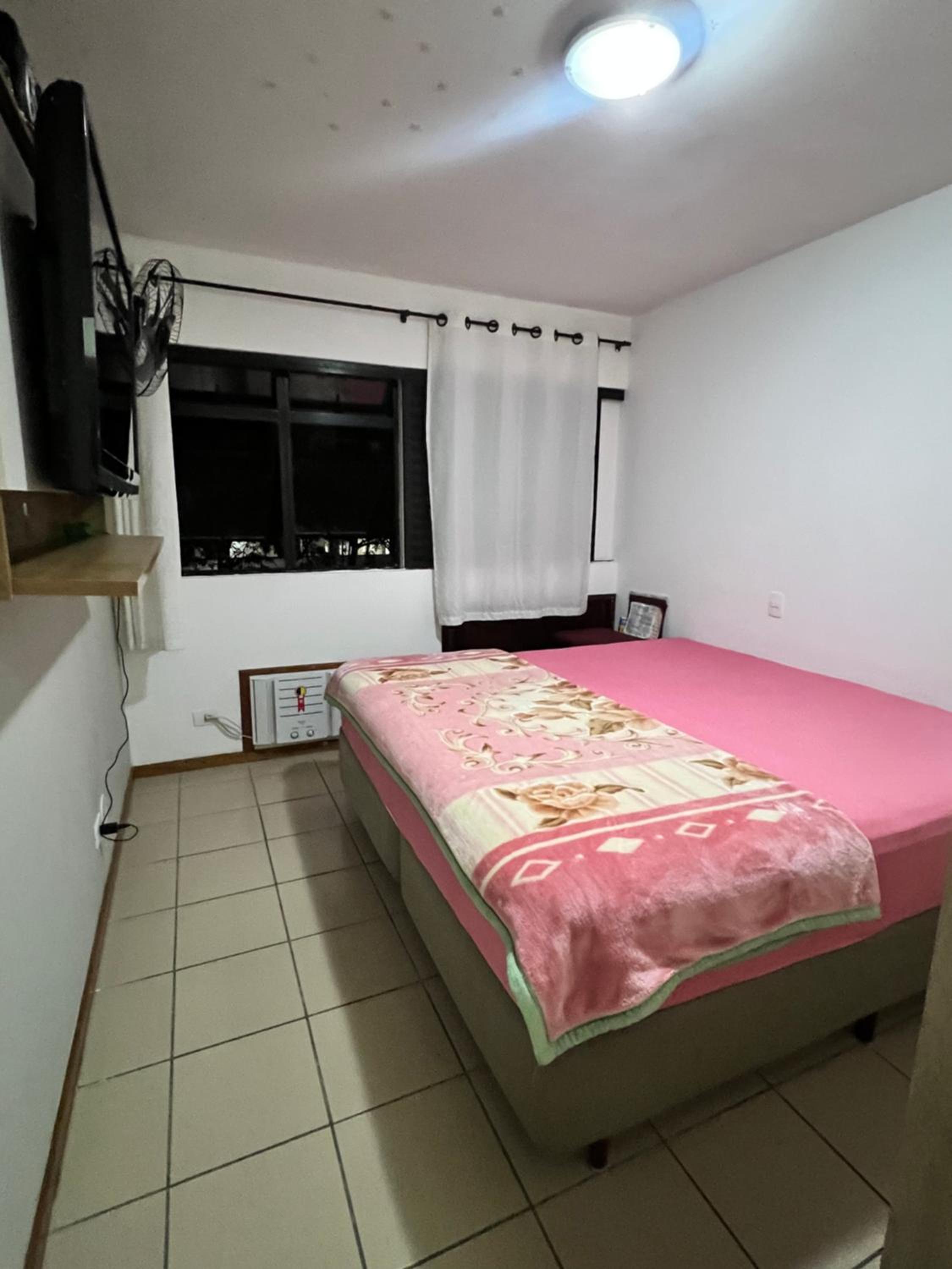 Apartamento em Condomínio- Pertinho dos Shows de Caioba!
