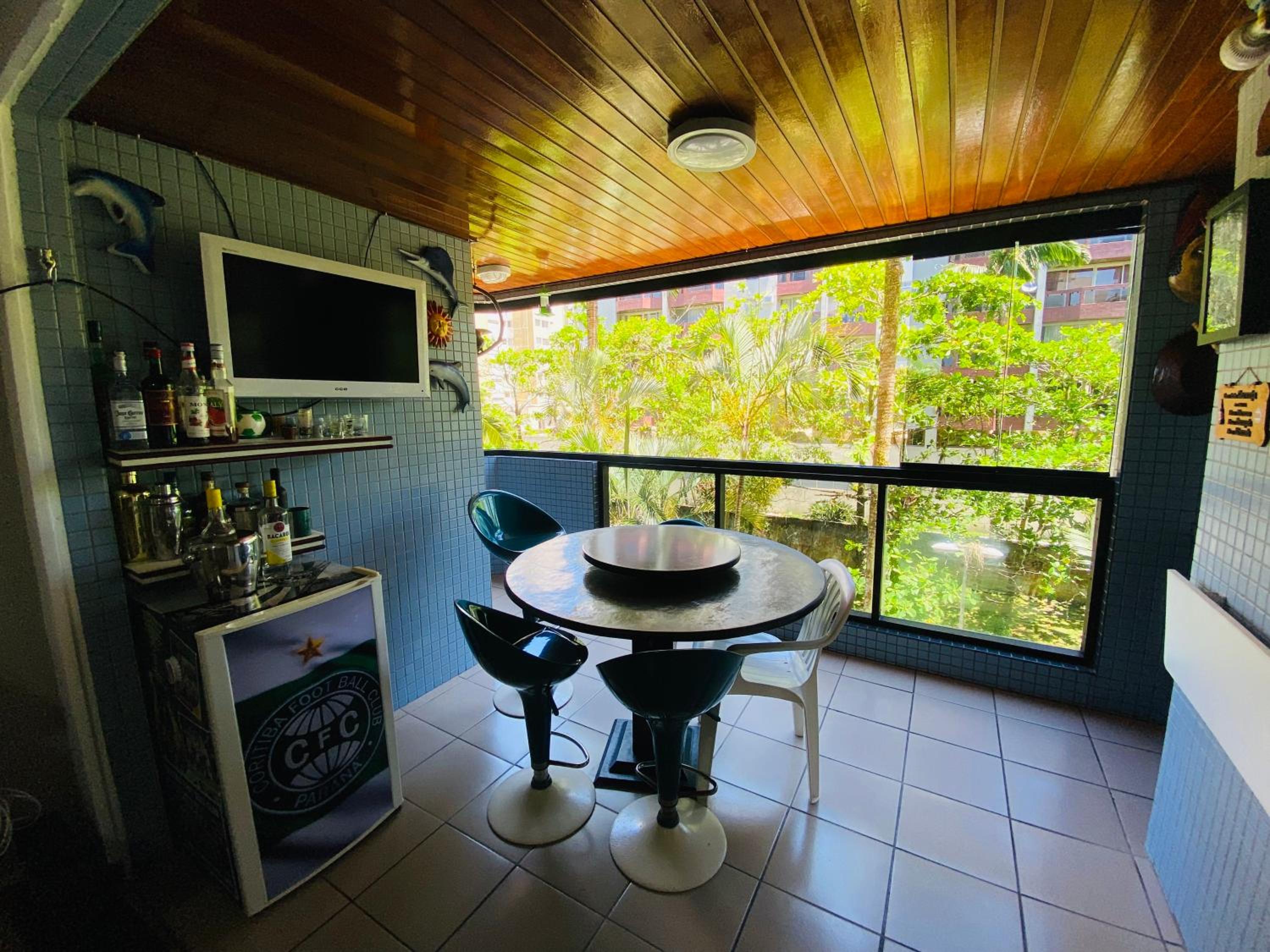 Apartamento em Condomínio- Pertinho dos Shows de Caioba!