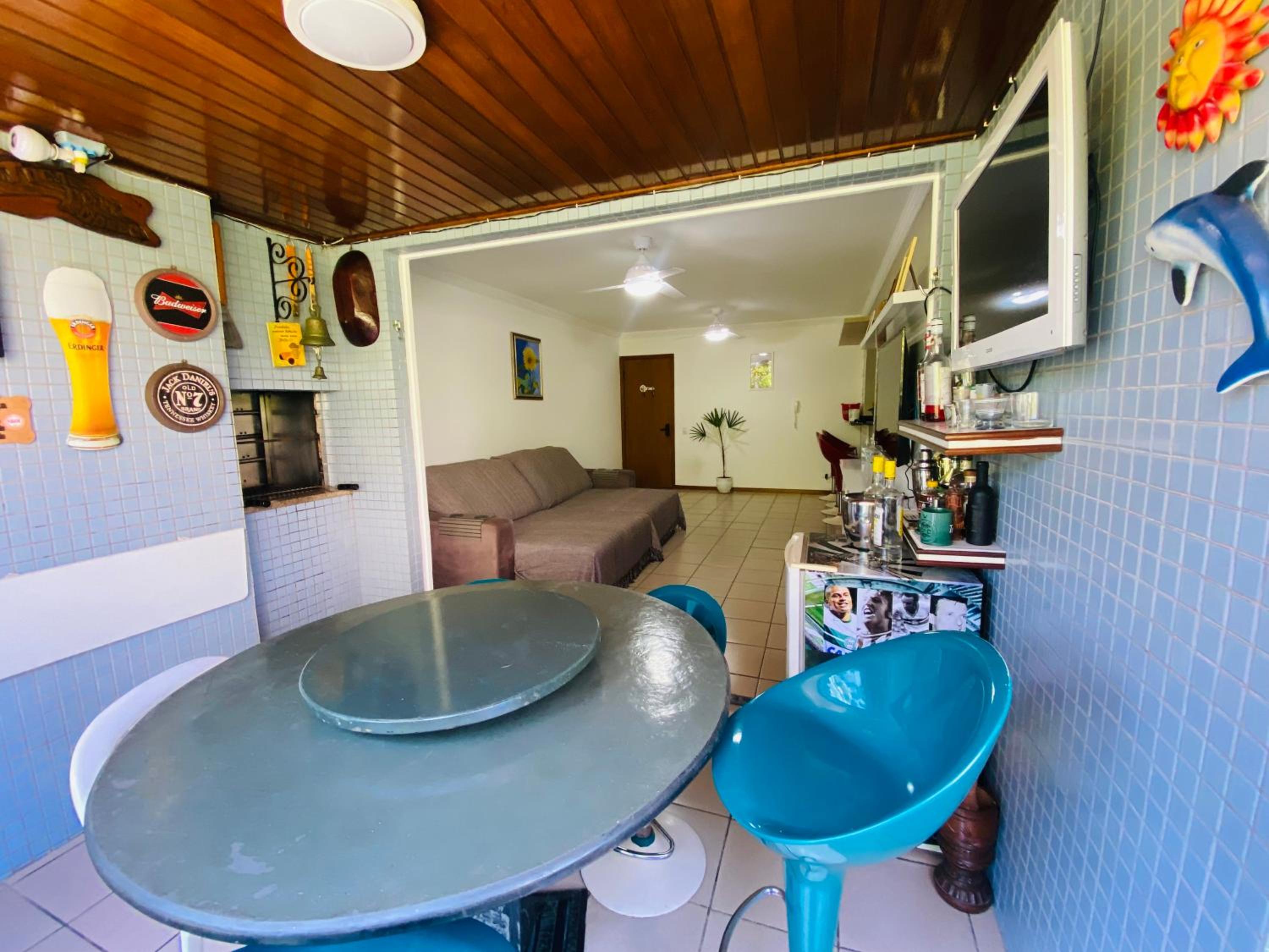 Apartamento em Condomínio- Pertinho dos Shows de Caioba!