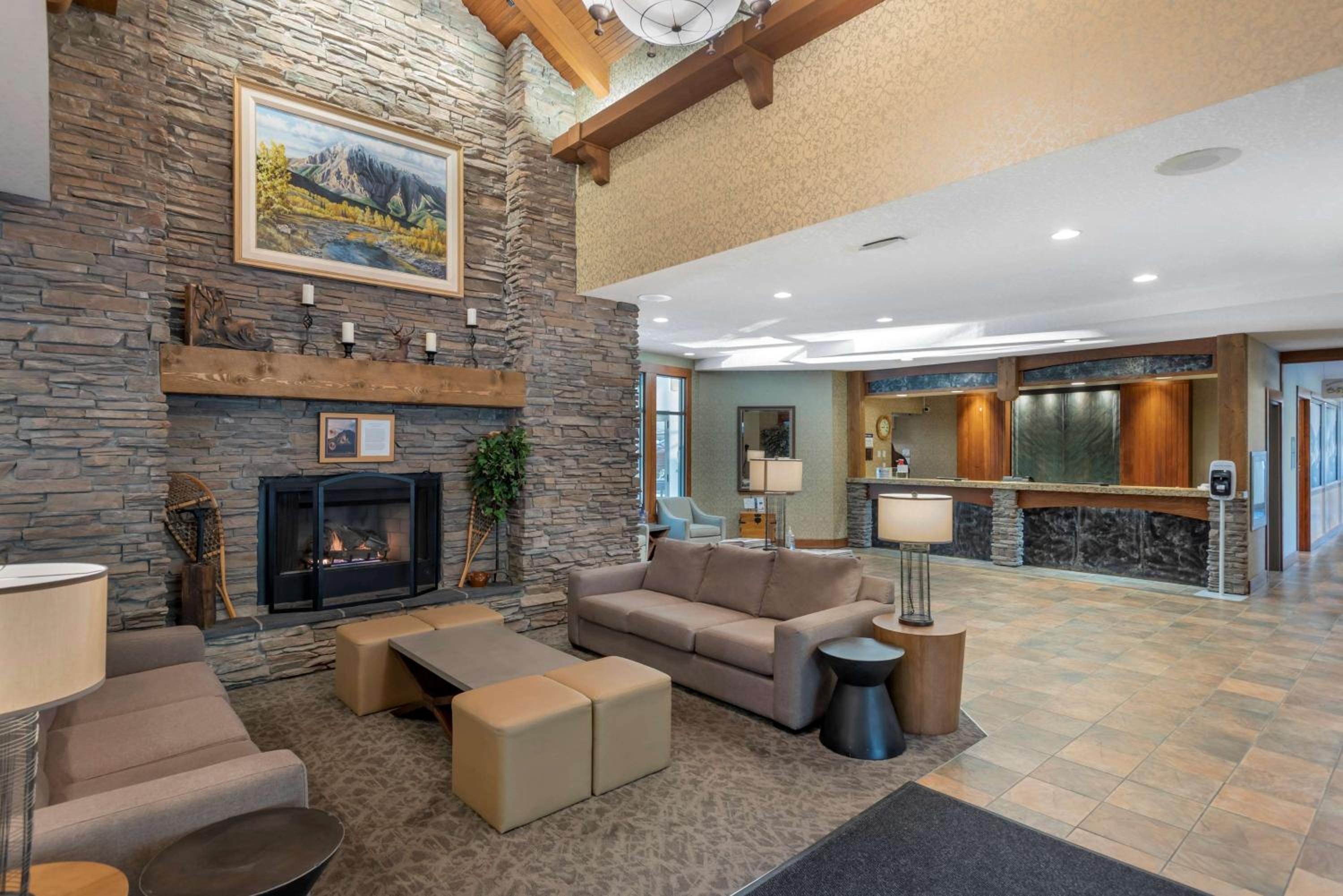 Fernie Vacations - Best Western Plus Fernie Mountain Lodge - Property Image 1