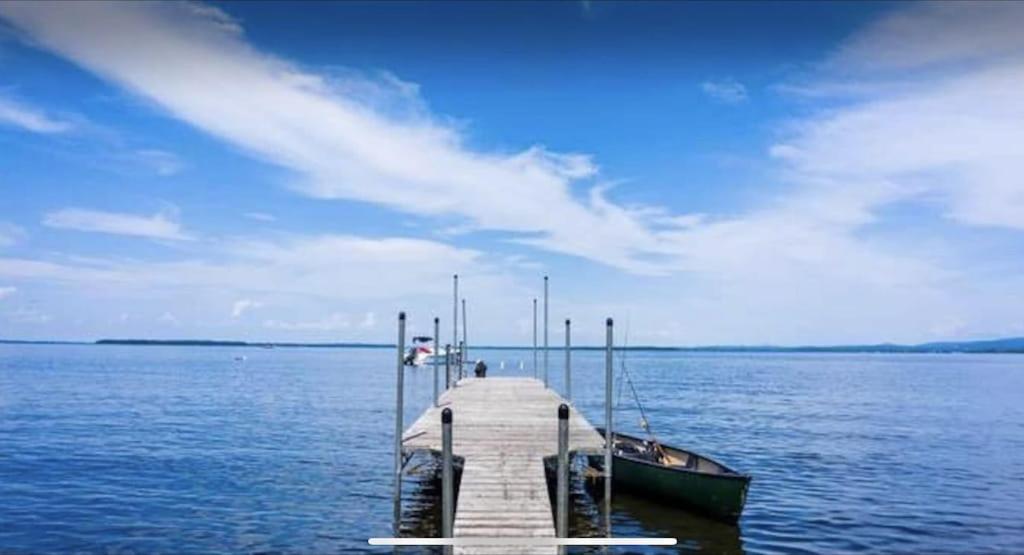 Hillside Estate - 14 Acre Waterfront Log home on Lake Champlain view 2