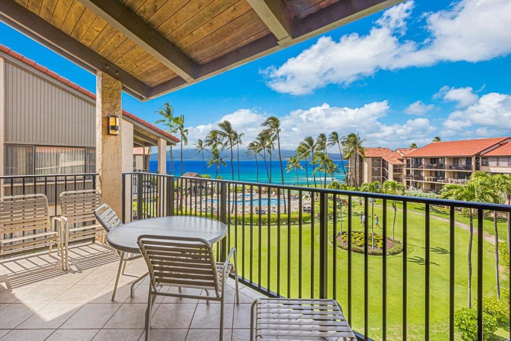 Hotel Maui Westside Presents: Papakea J401 Top floor Ocean Views - Image 1