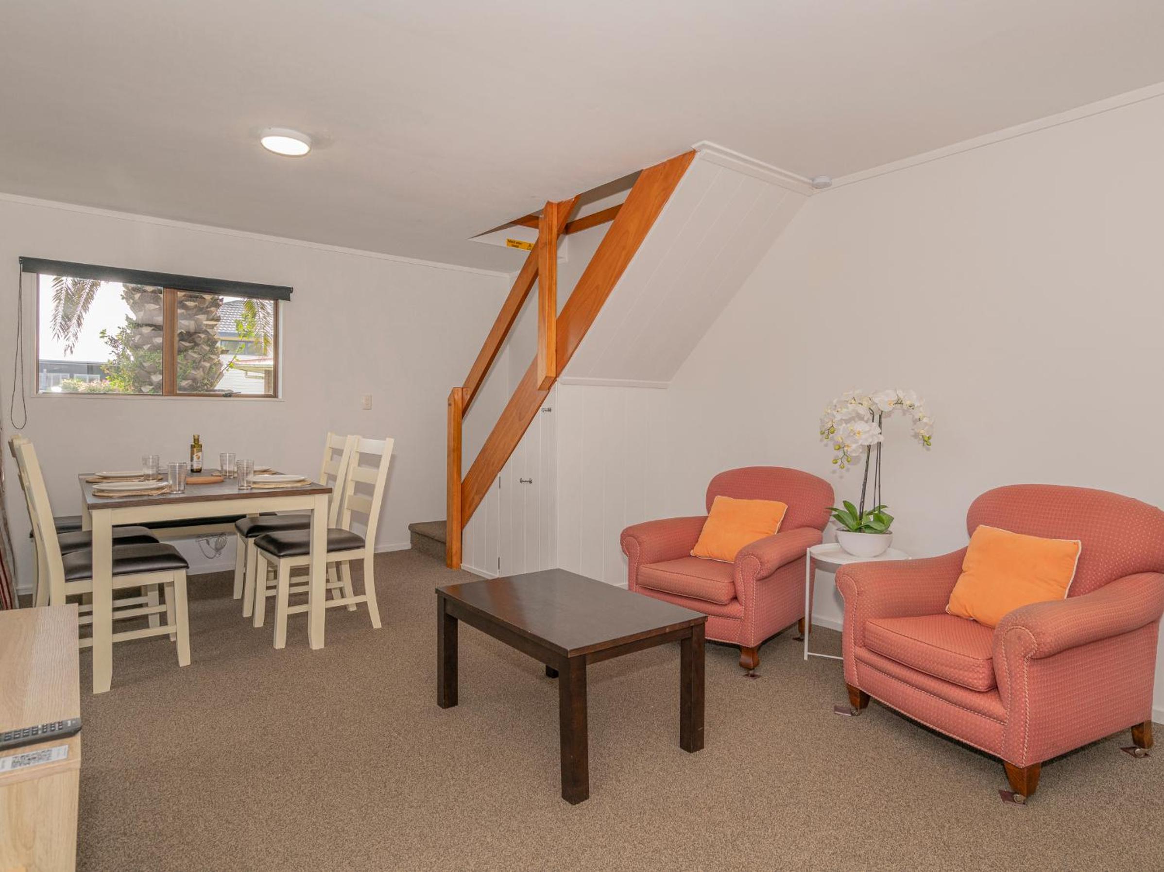 Surfscape - Whitianga Holiday Home view 4