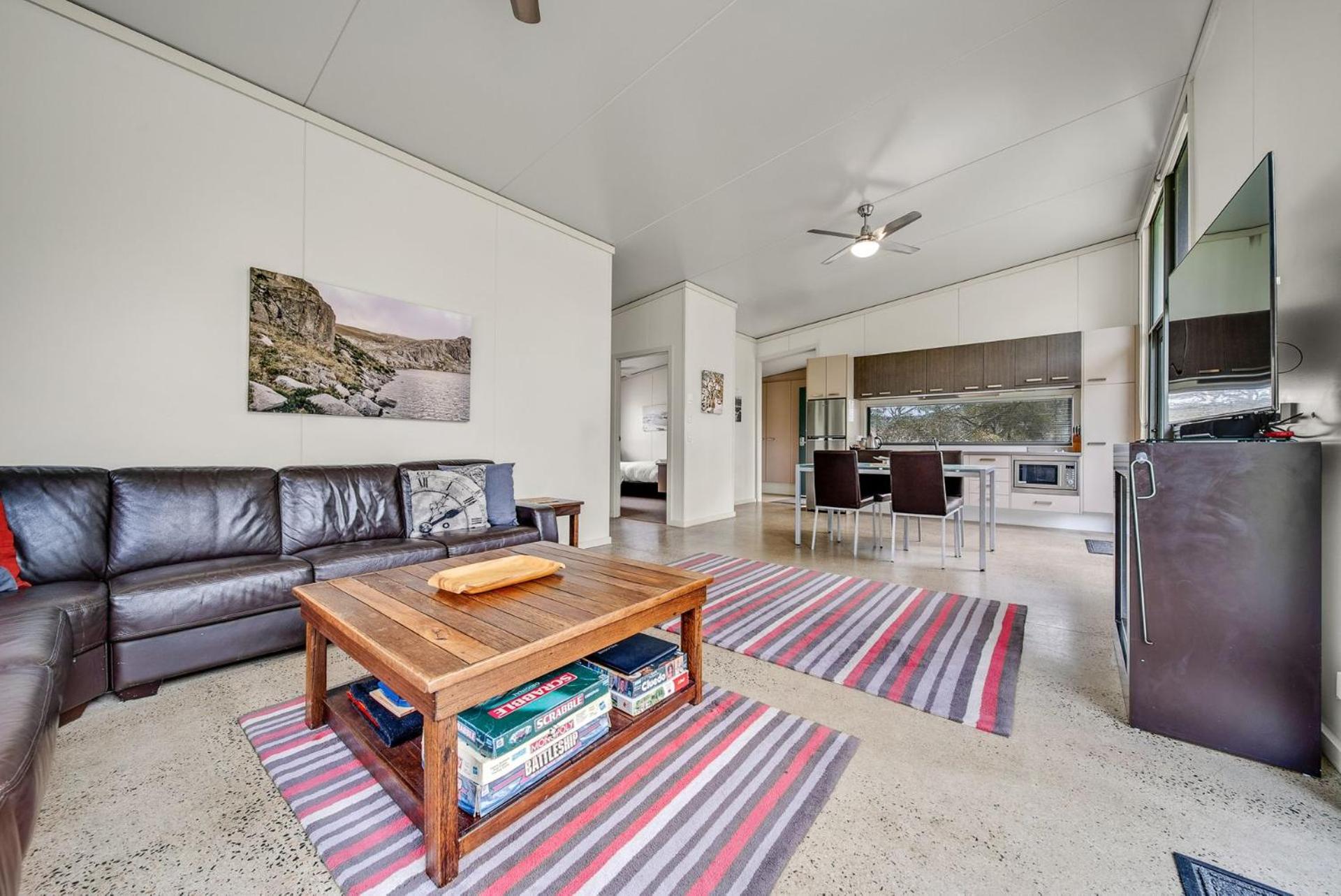 Ecocrackenback Luxe Chalet 19