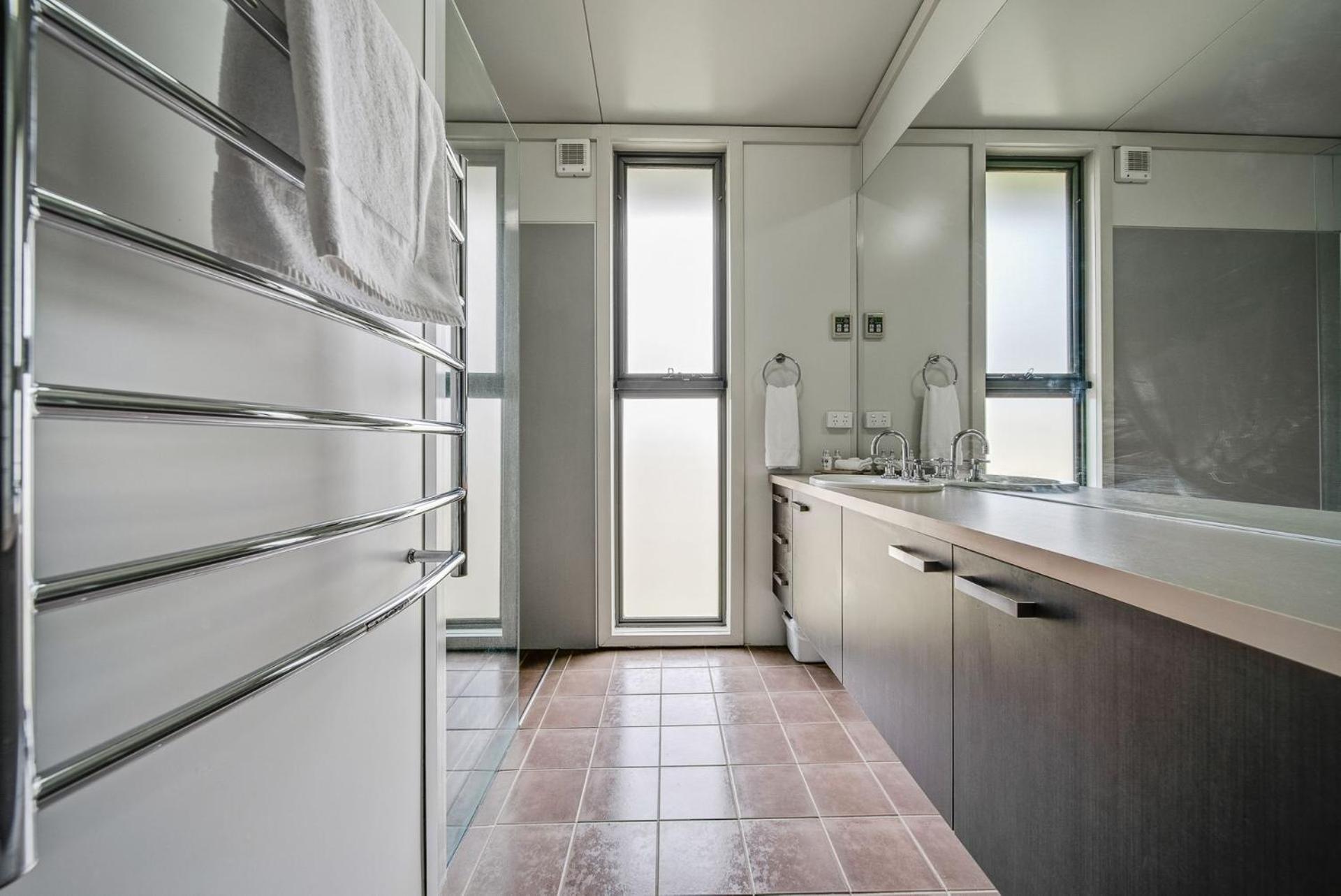 Ecocrackenback Luxe Chalet 19