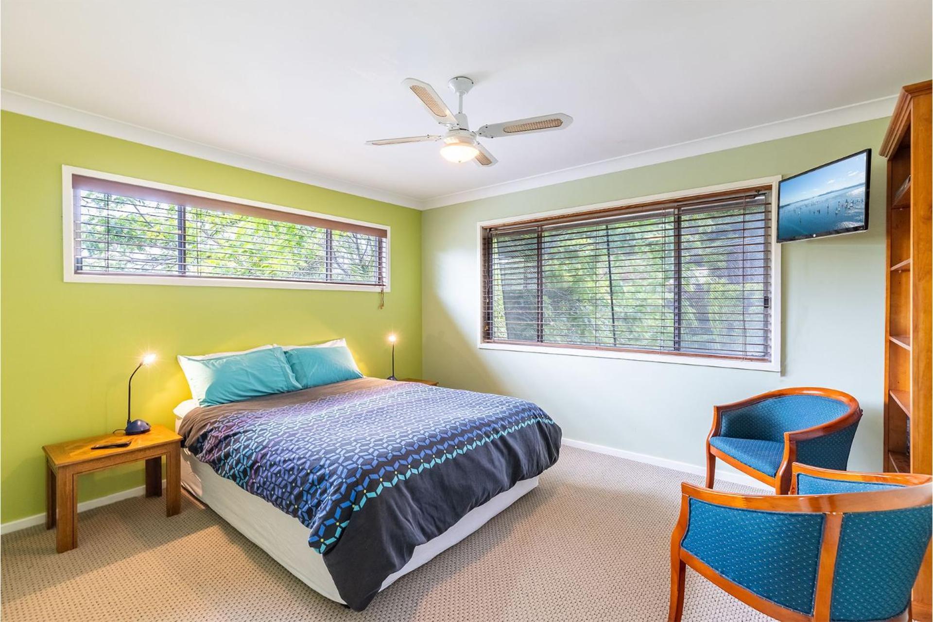 18 Irene Crescent pet friendly holiday home