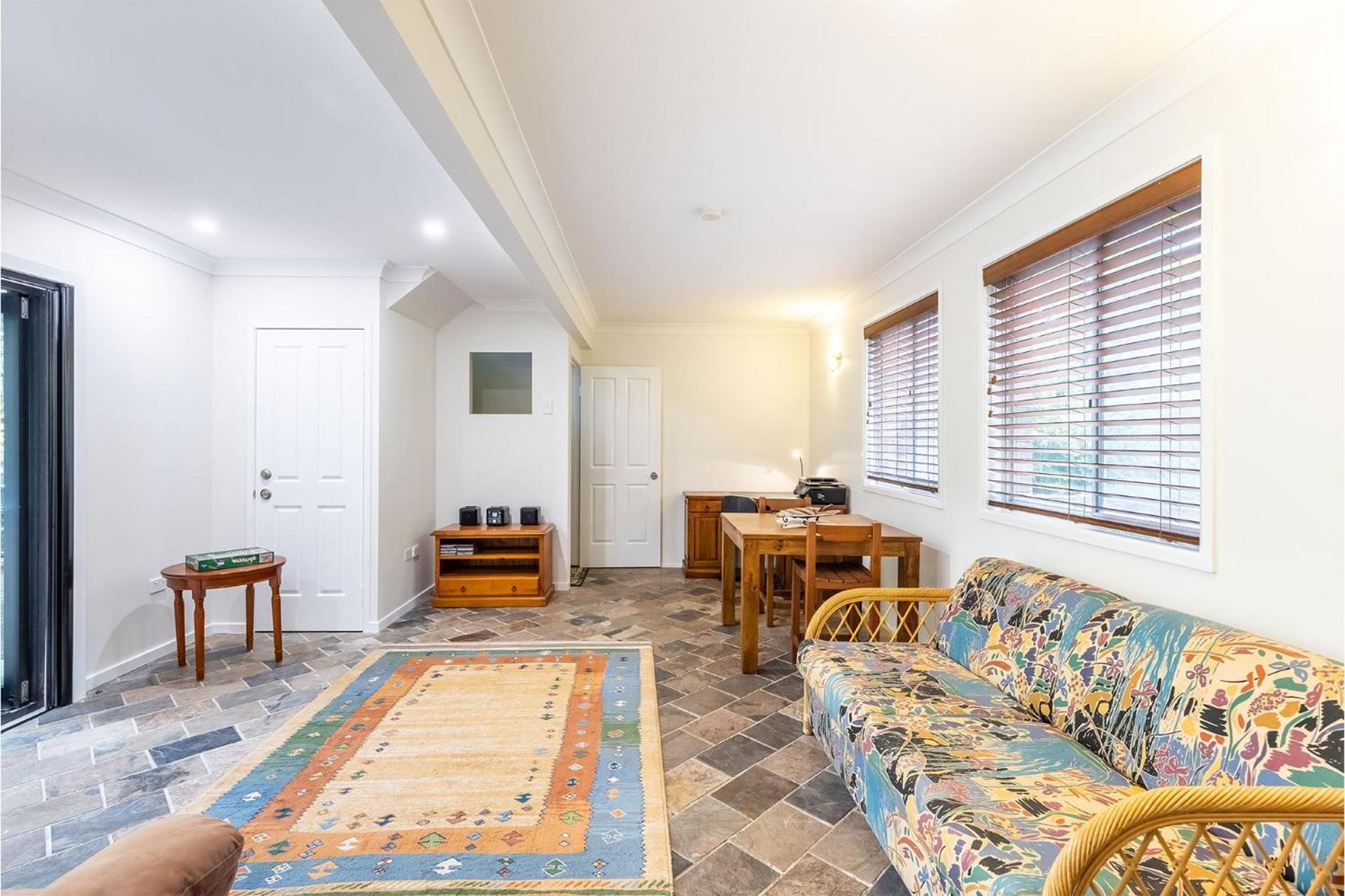 18 Irene Crescent pet friendly holiday home