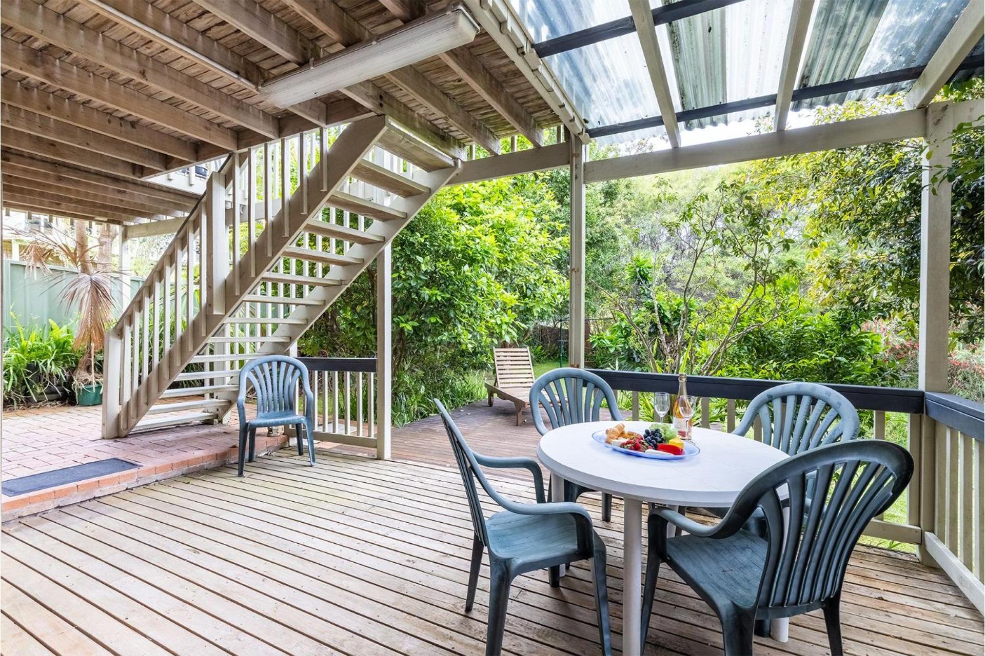 18 Irene Crescent pet friendly holiday home