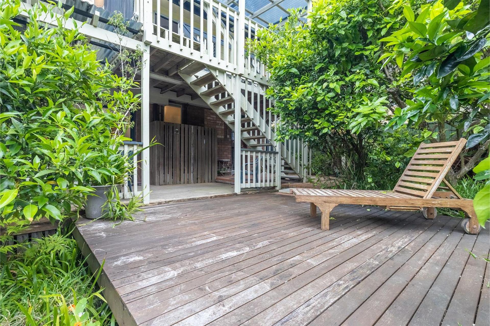 18 Irene Crescent pet friendly holiday home