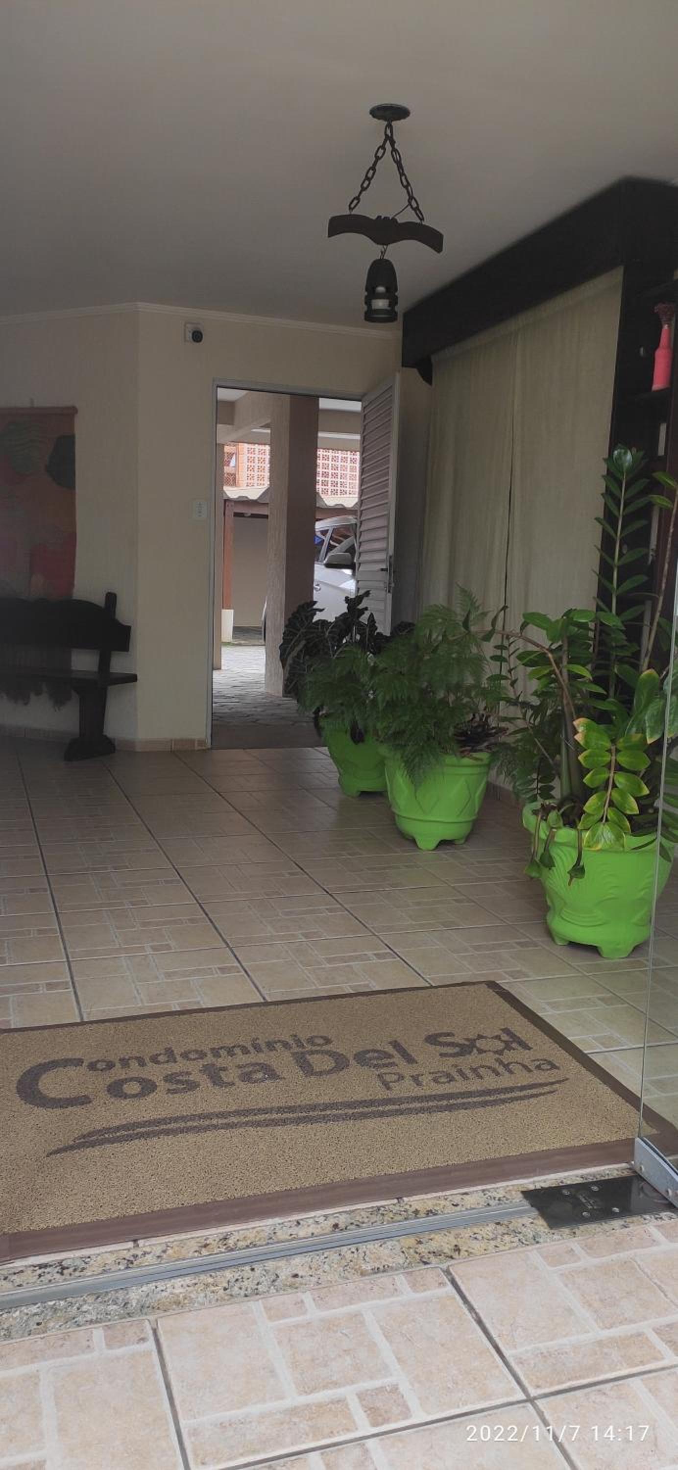 Apartamento Espaçoso Perto da Praia