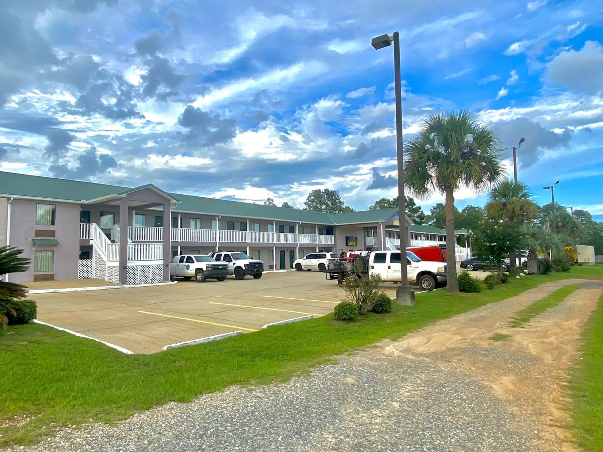 Sylvester Inn view 2