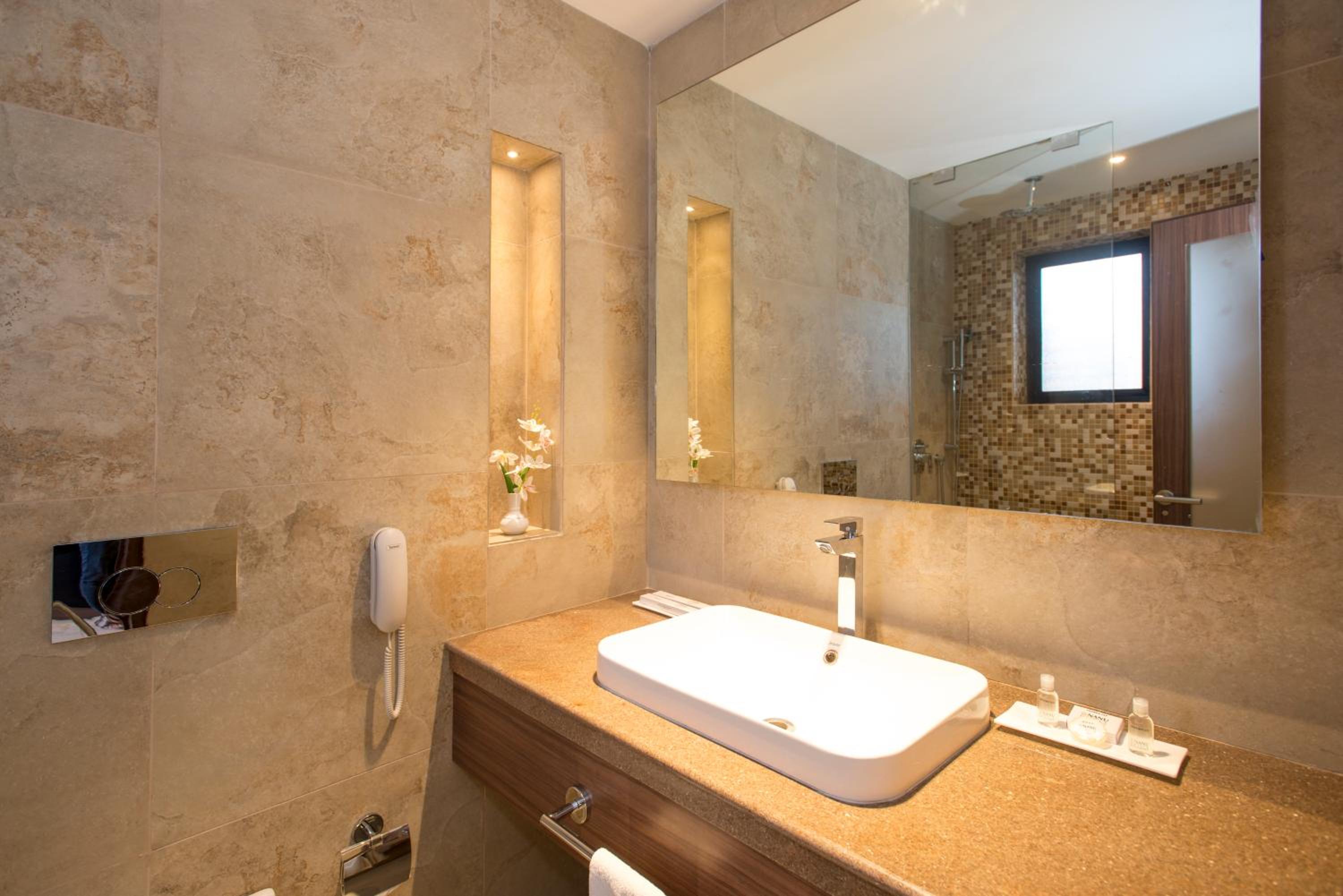 Nanu Beach Resort & Spa