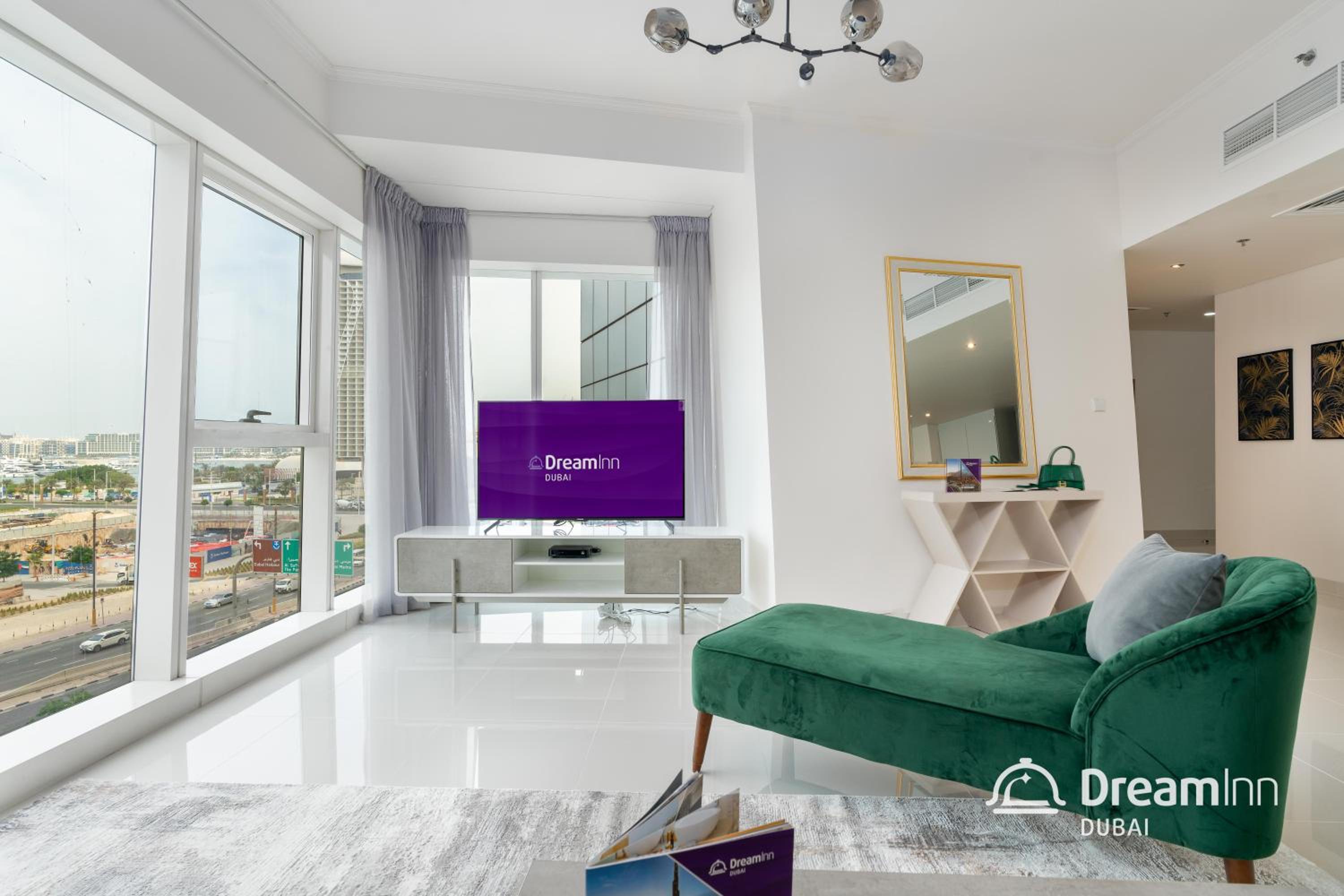 Dream Inn Dubai - Damac Heights Marina