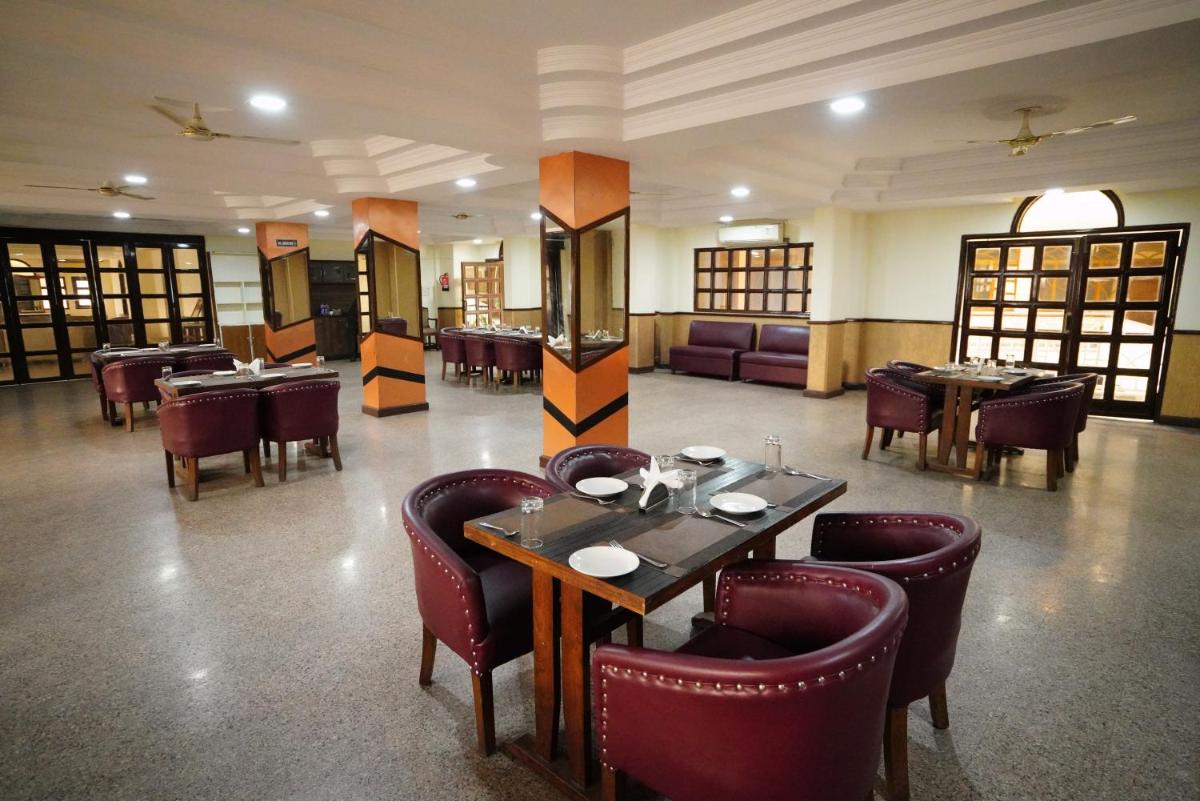 restaurant