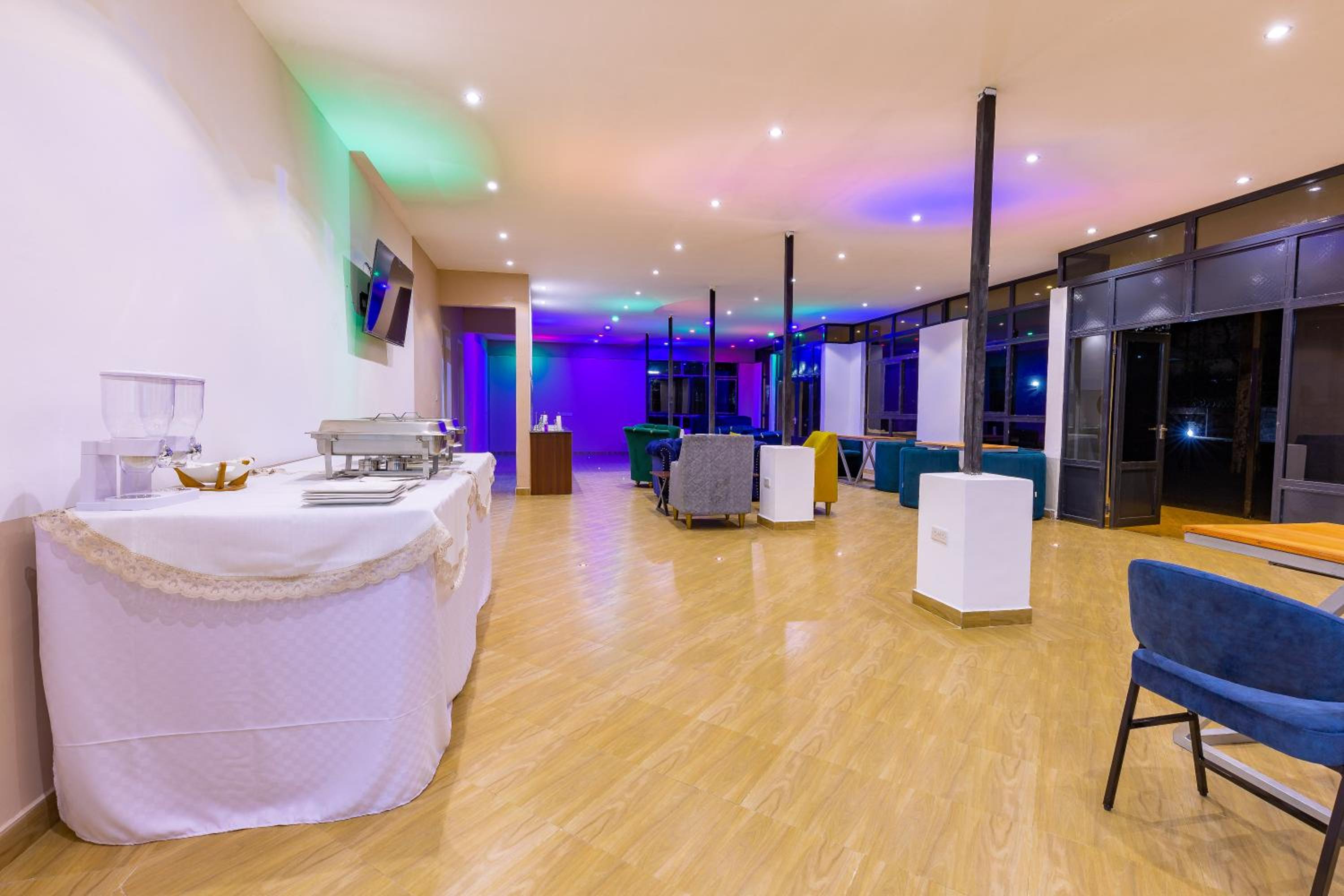 Marrkson Suites