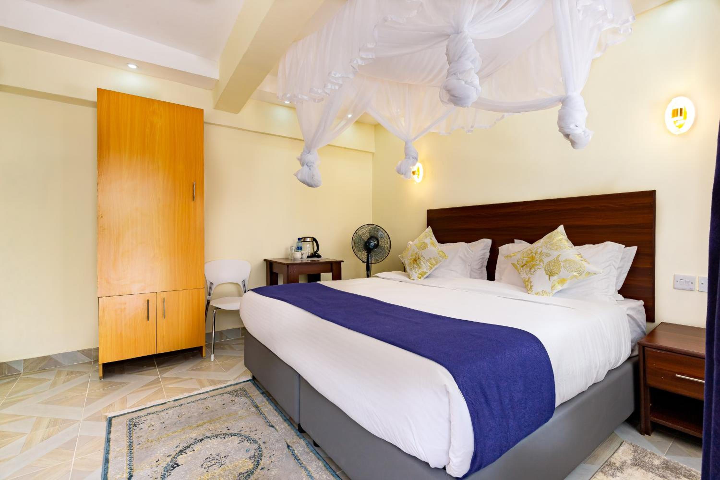 Marrkson Suites