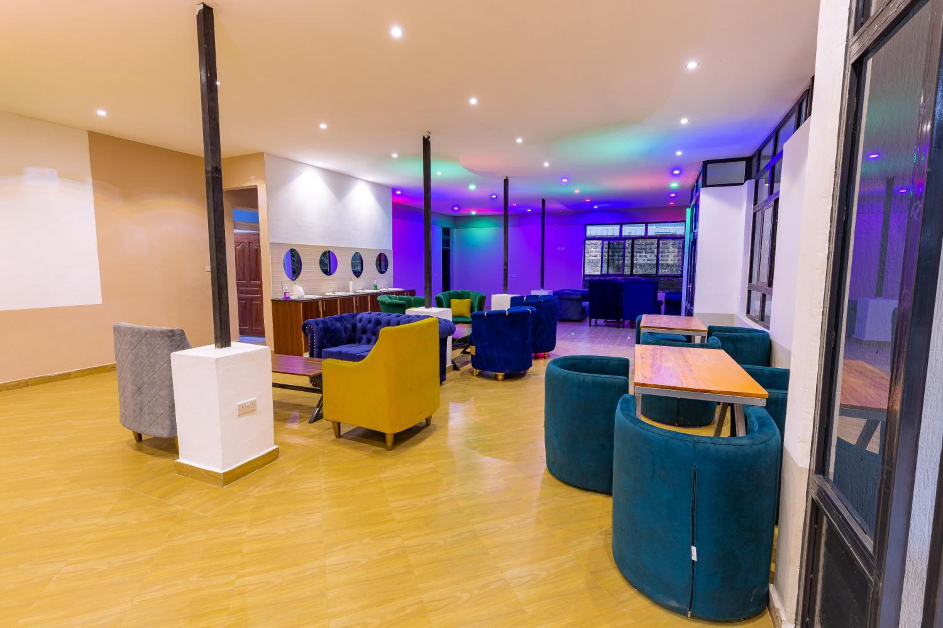 Marrkson Suites