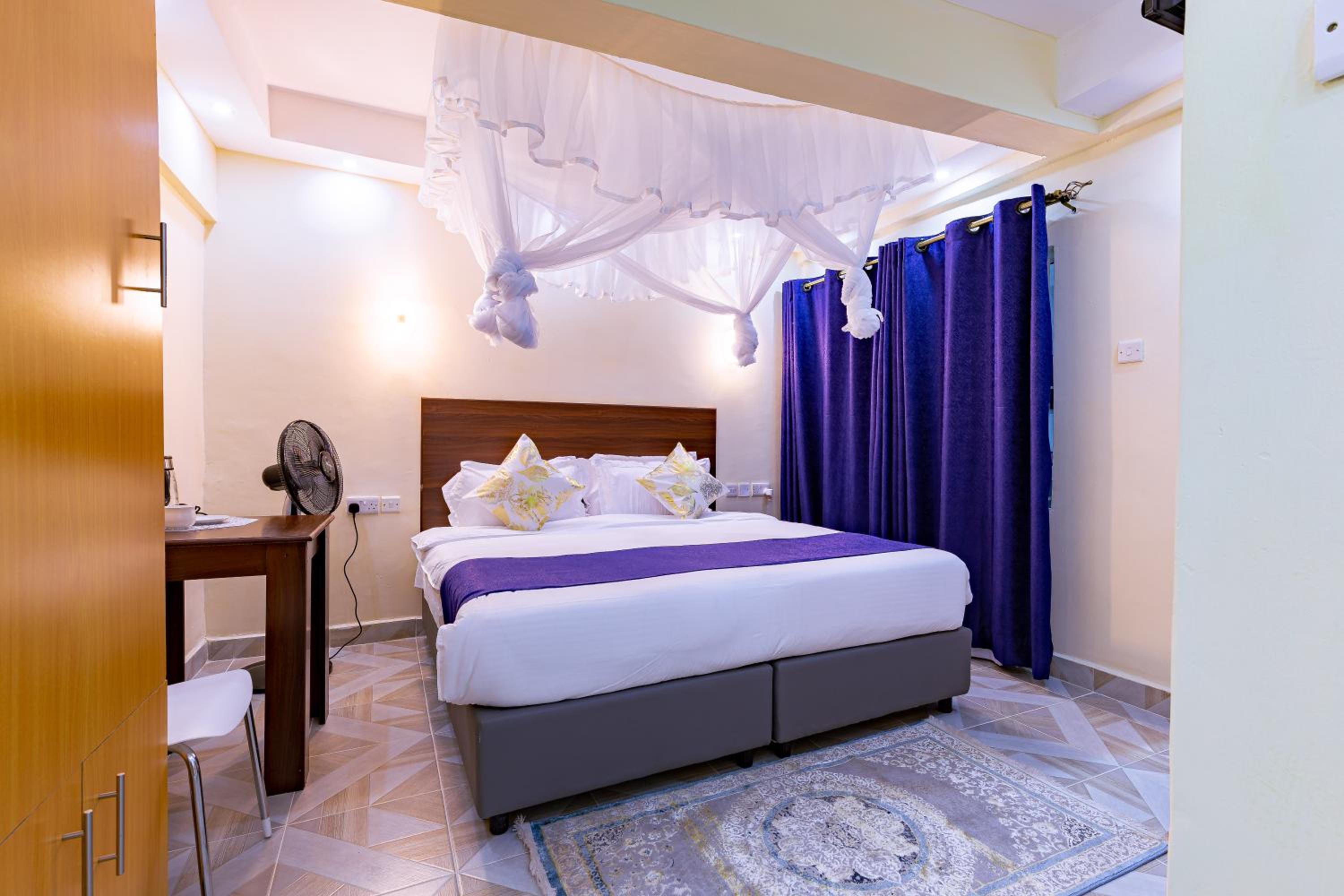 Marrkson Suites