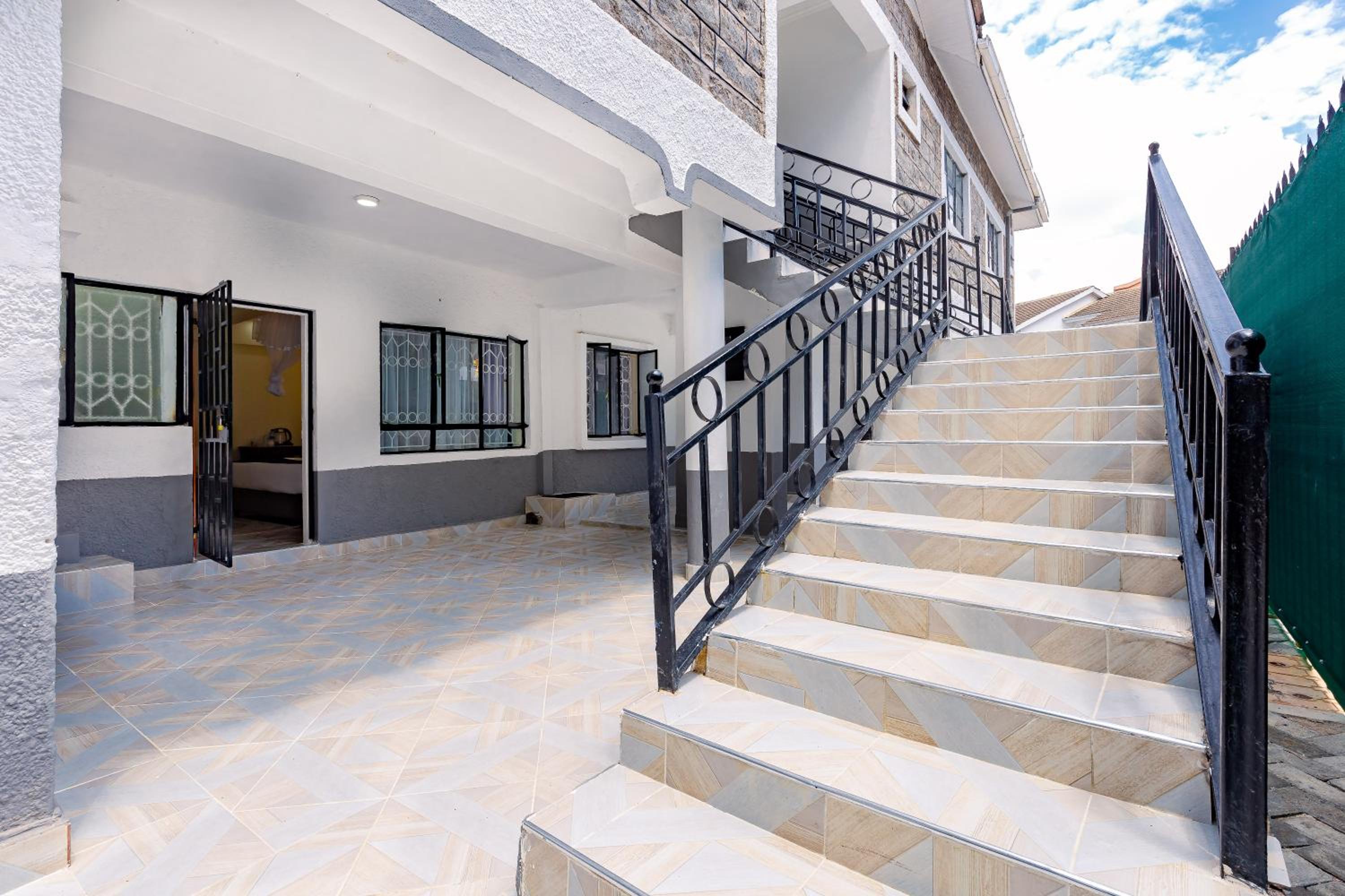 Marrkson Suites
