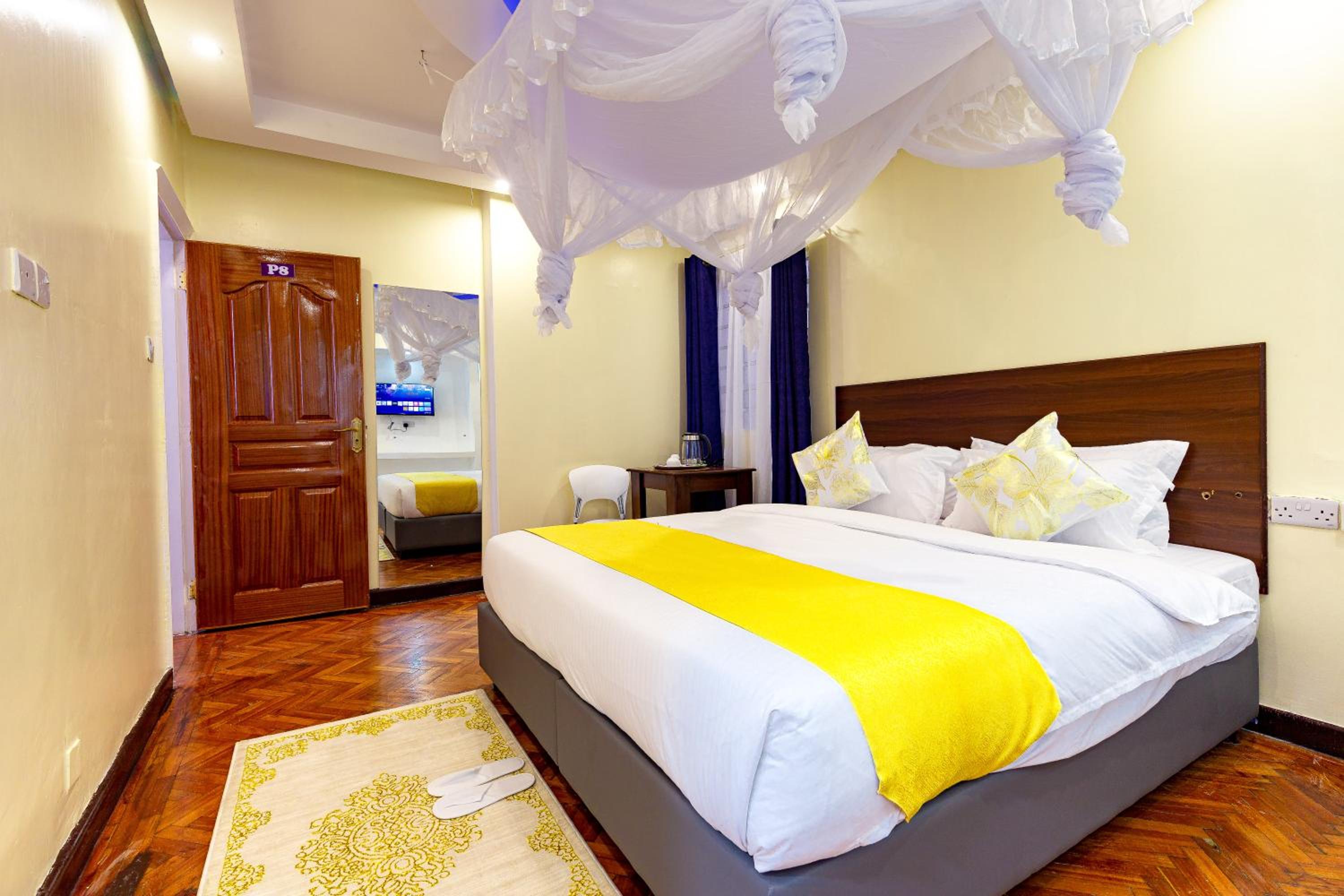 Marrkson Suites