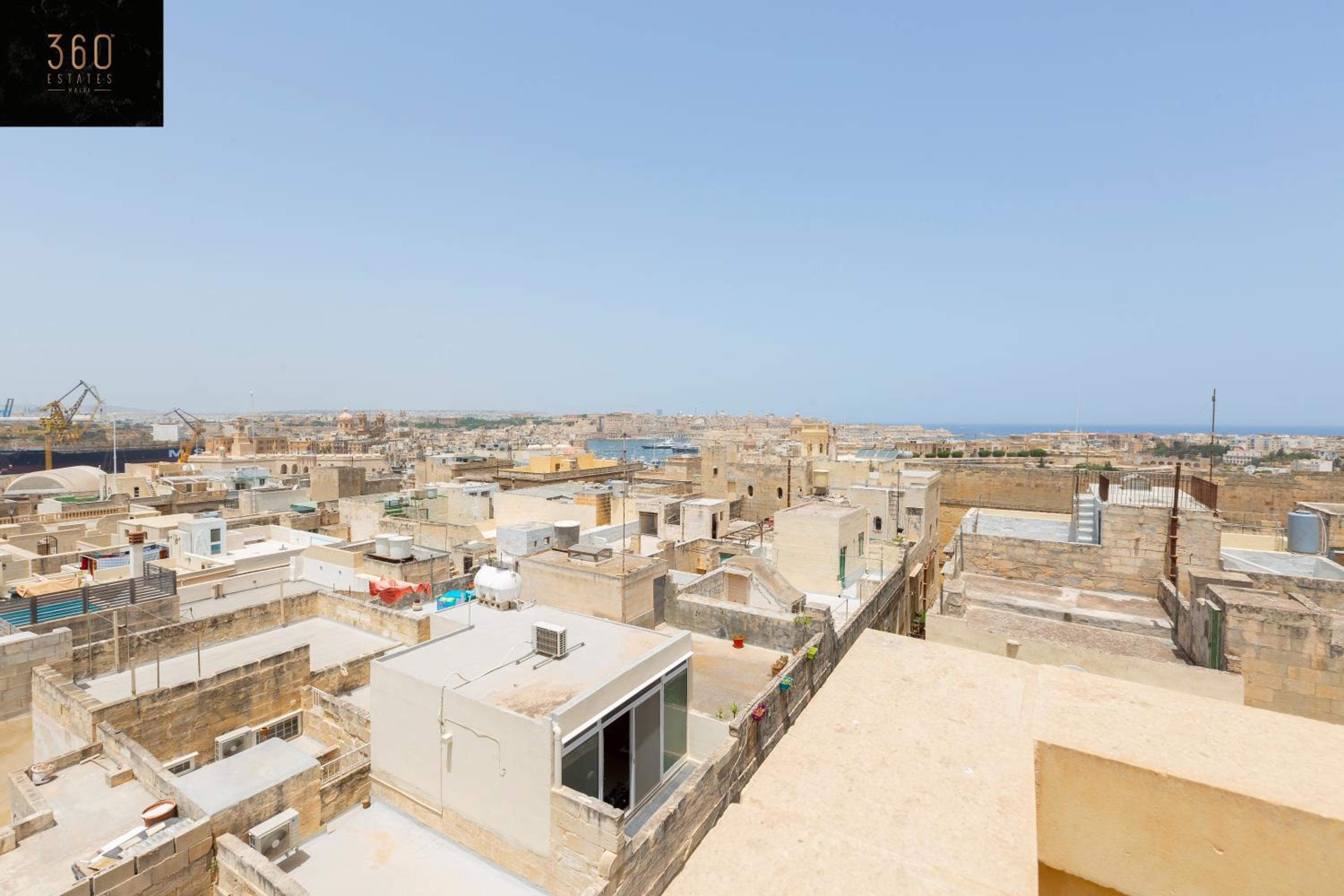 LIVE like a Local - 3 Cities Home & 2 KING BED by 360 Estates