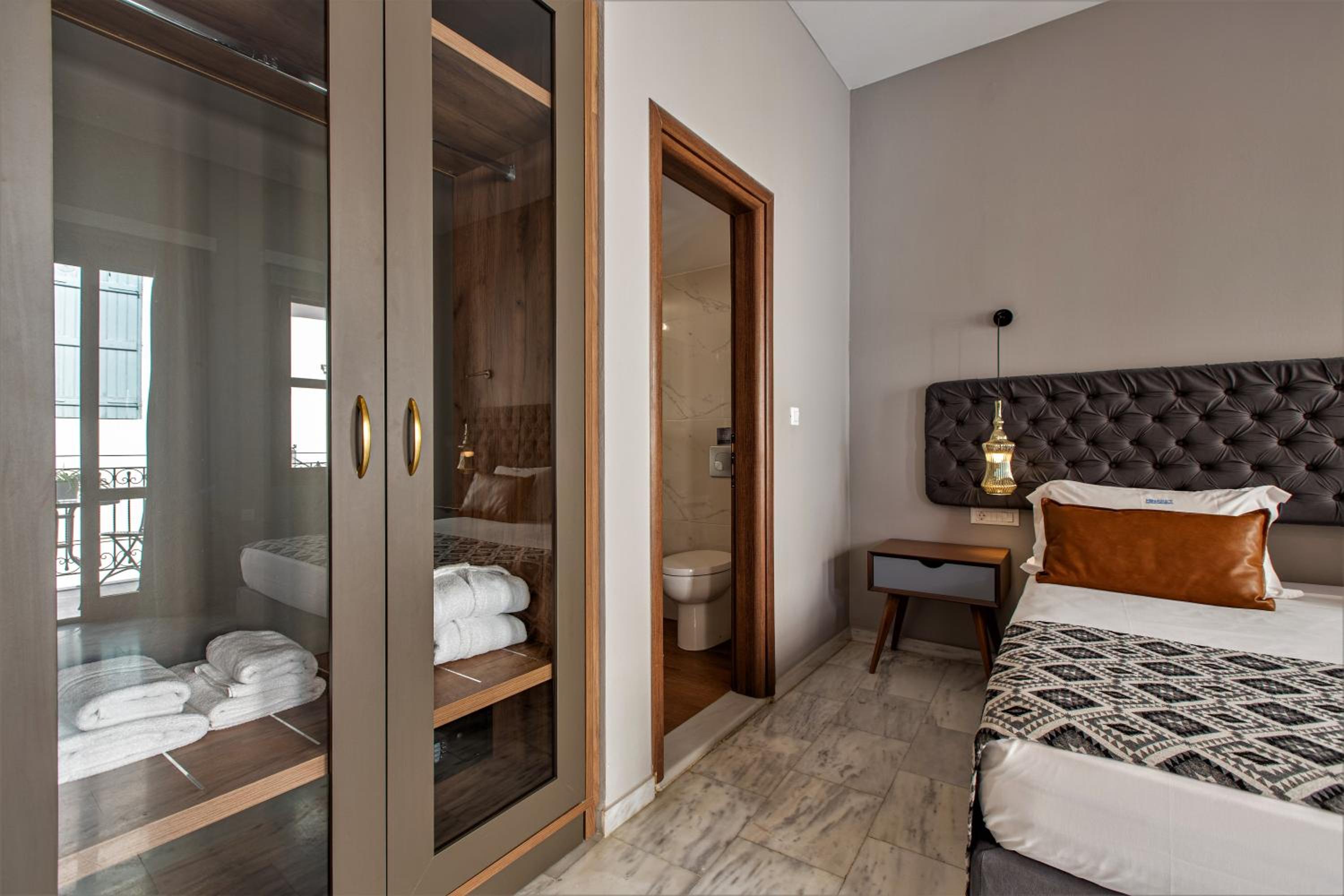 Minaret Suites and Apartments