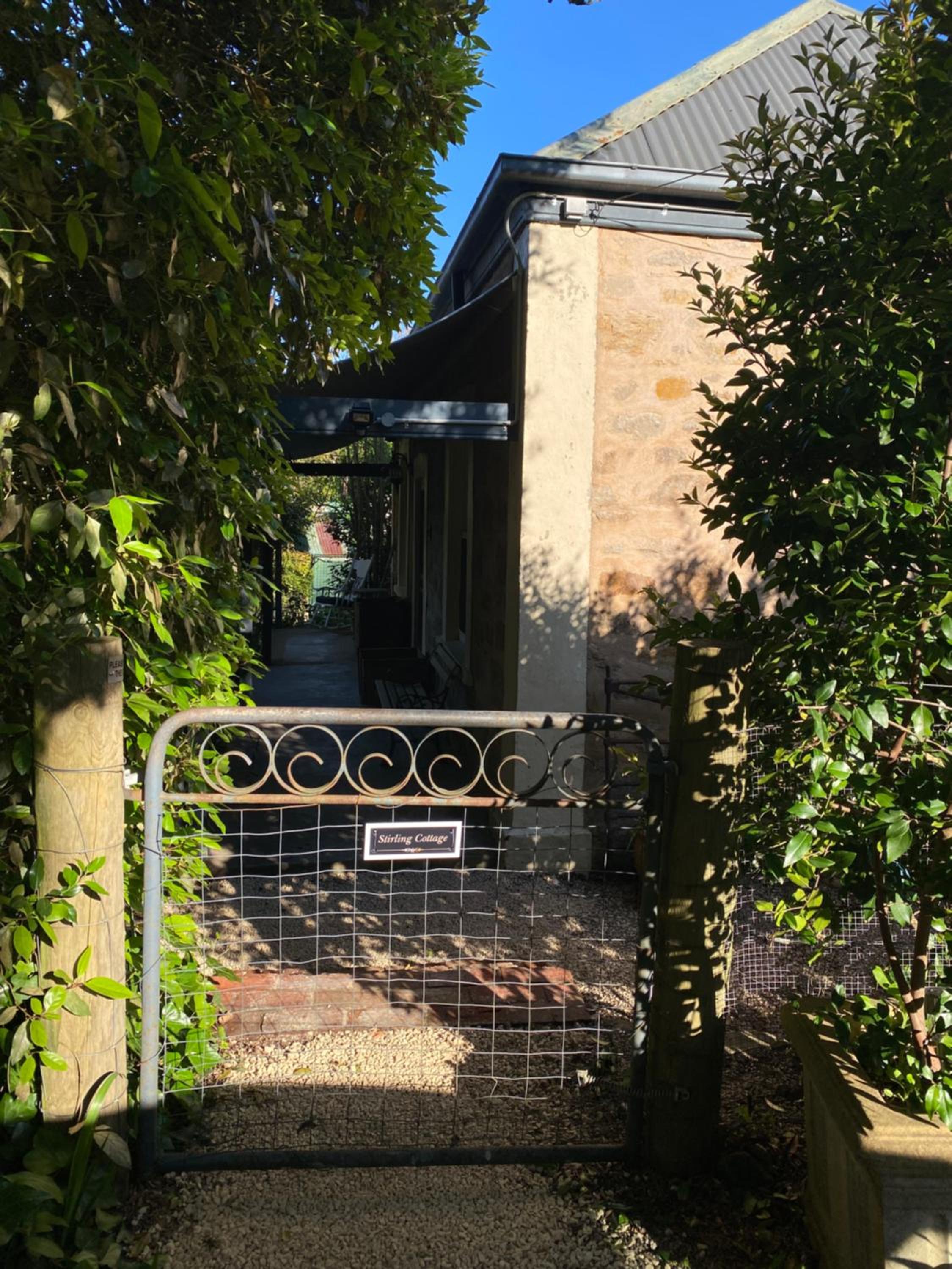 Stirling Cottage