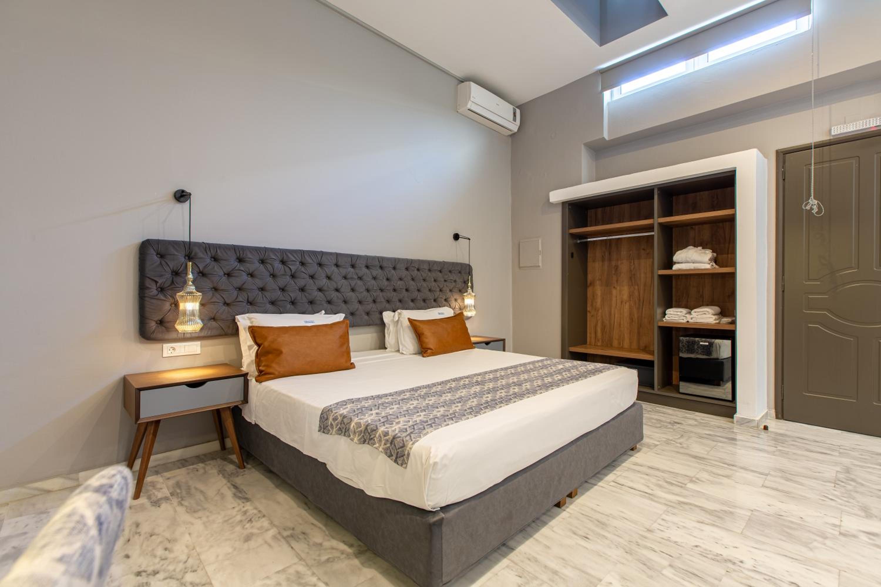 Minaret Suites and Apartments