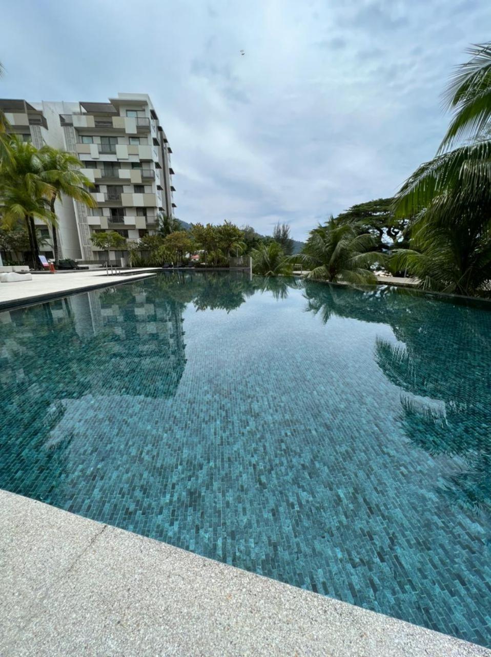 By The Sea Beachfront Designer Suites Penang - Managed by Art of Tree photo 6