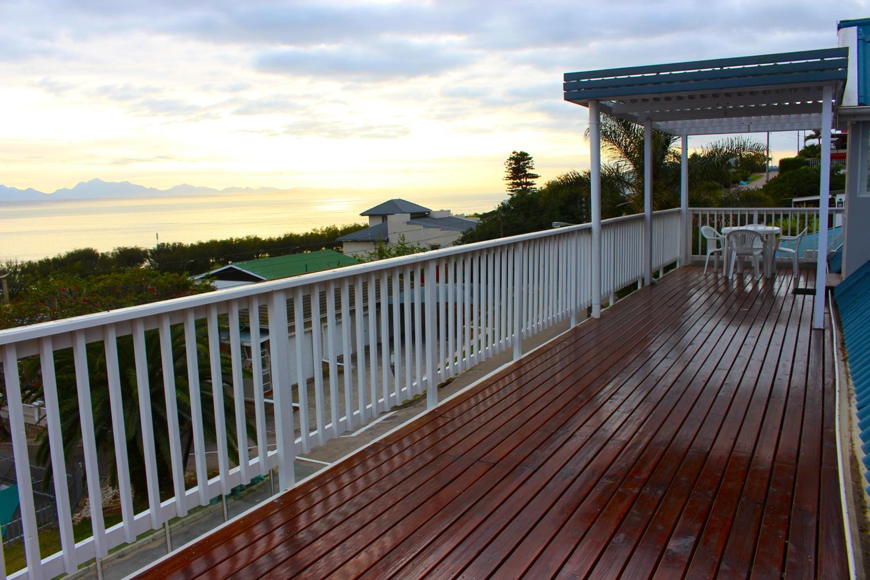 Monte Carlo Self-Catering view 3