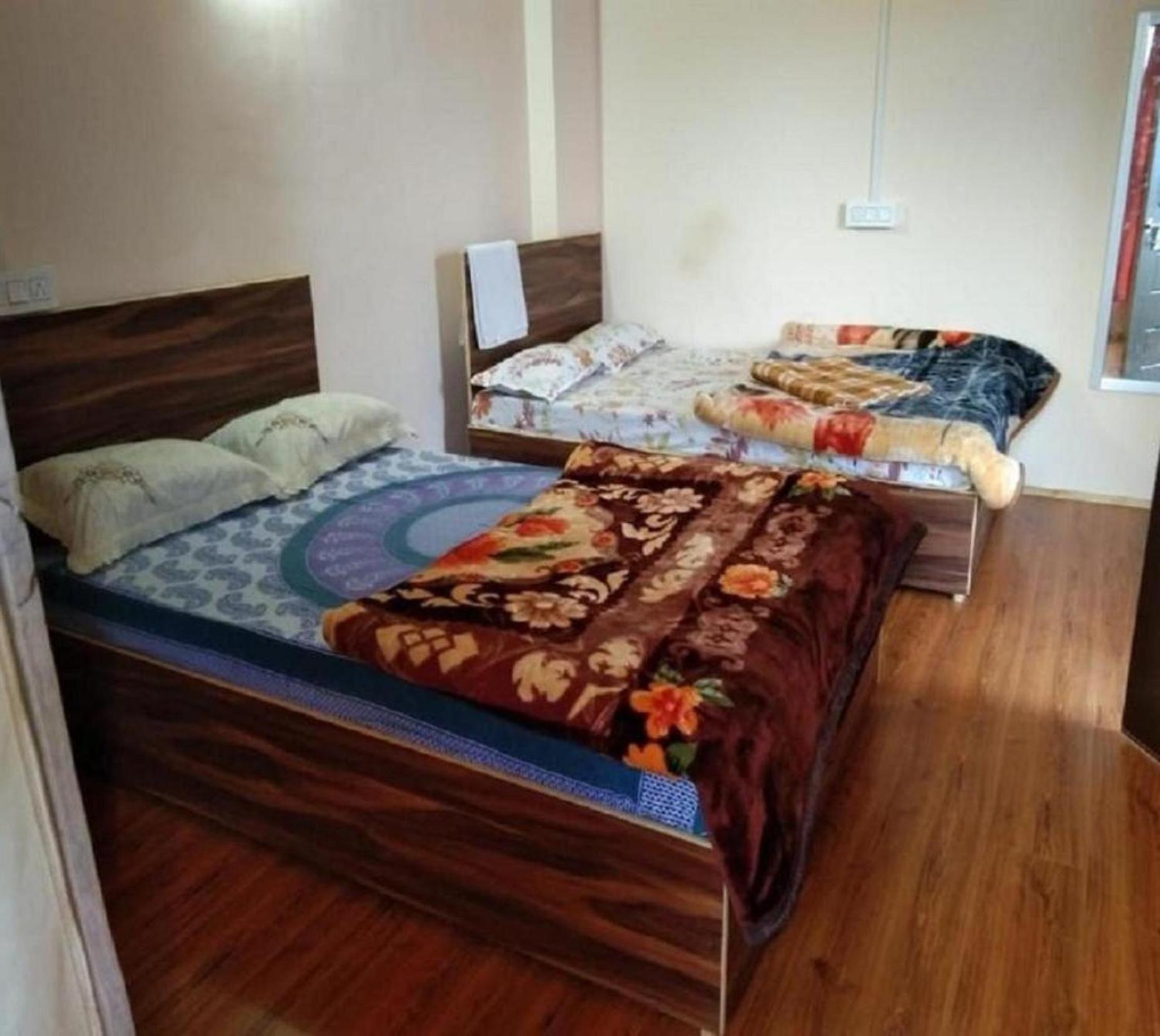 Photo 12
