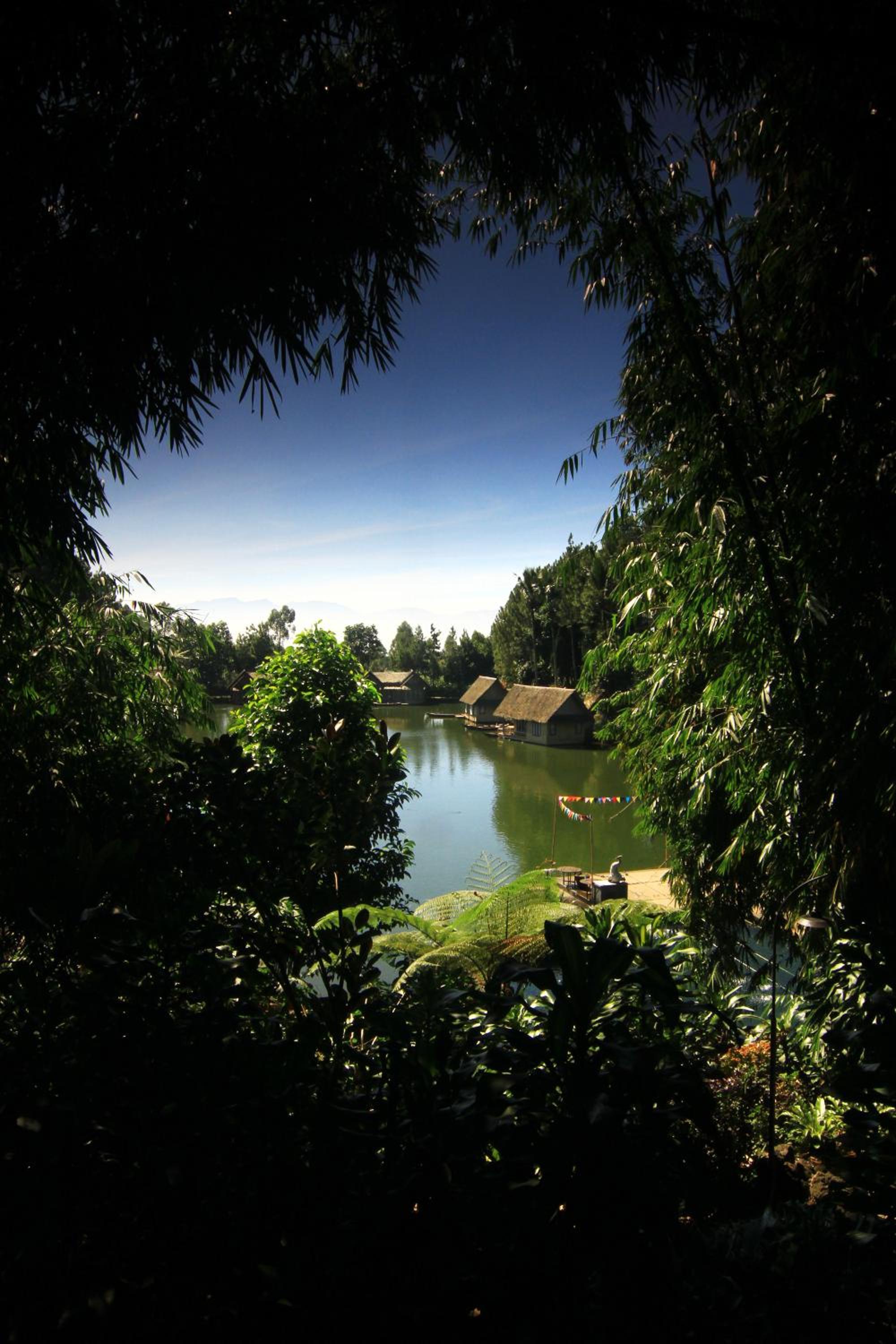 Kampung Sampireun Resort & Spa