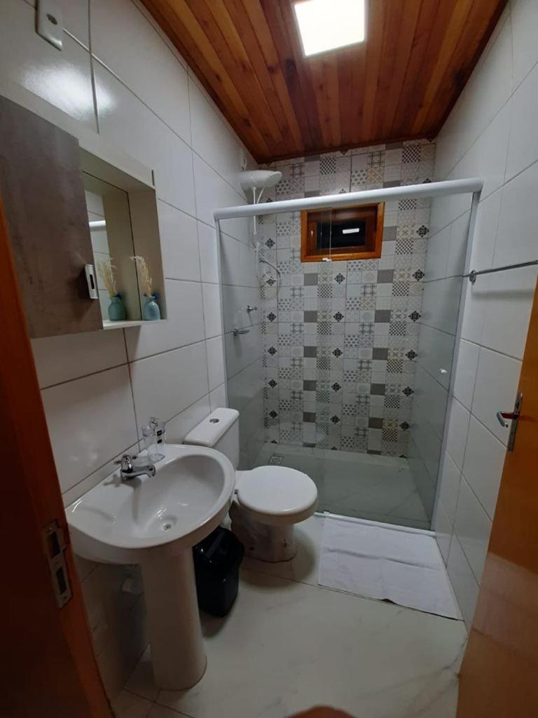Águia Dourada Hospedagem Casa 01