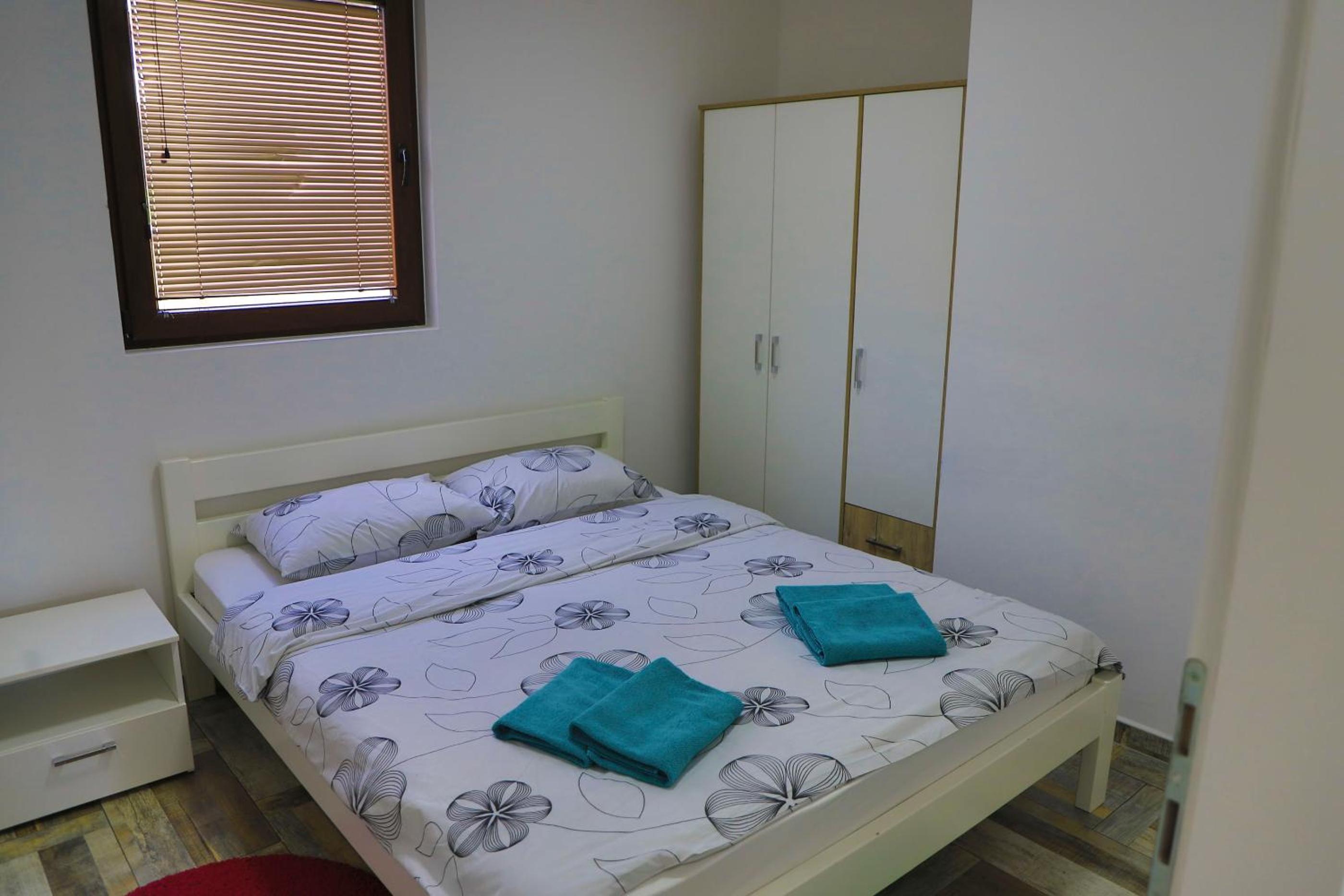 Holiday Homes Pozitiva