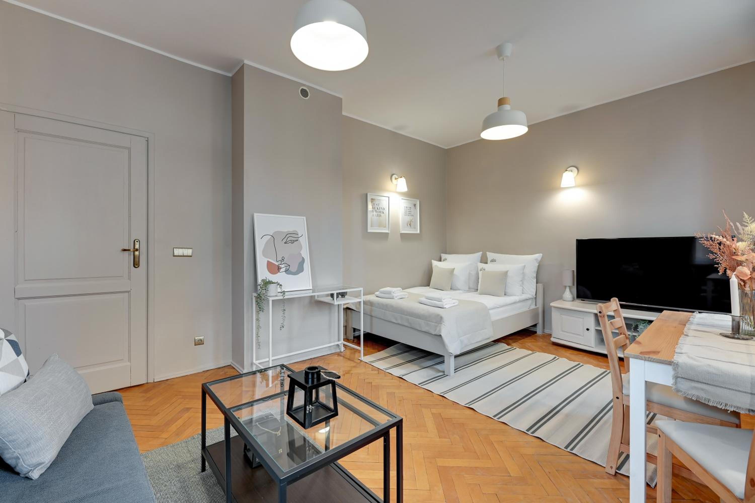 Chlebnicka Apartments in Main Old Town by Downtown Apartments