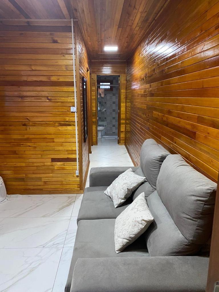 Águia Dourada Hospedagem Casa 01