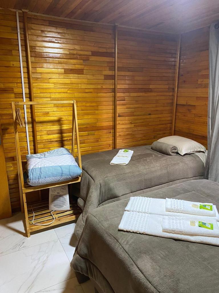 Águia Dourada Hospedagem Casa 01