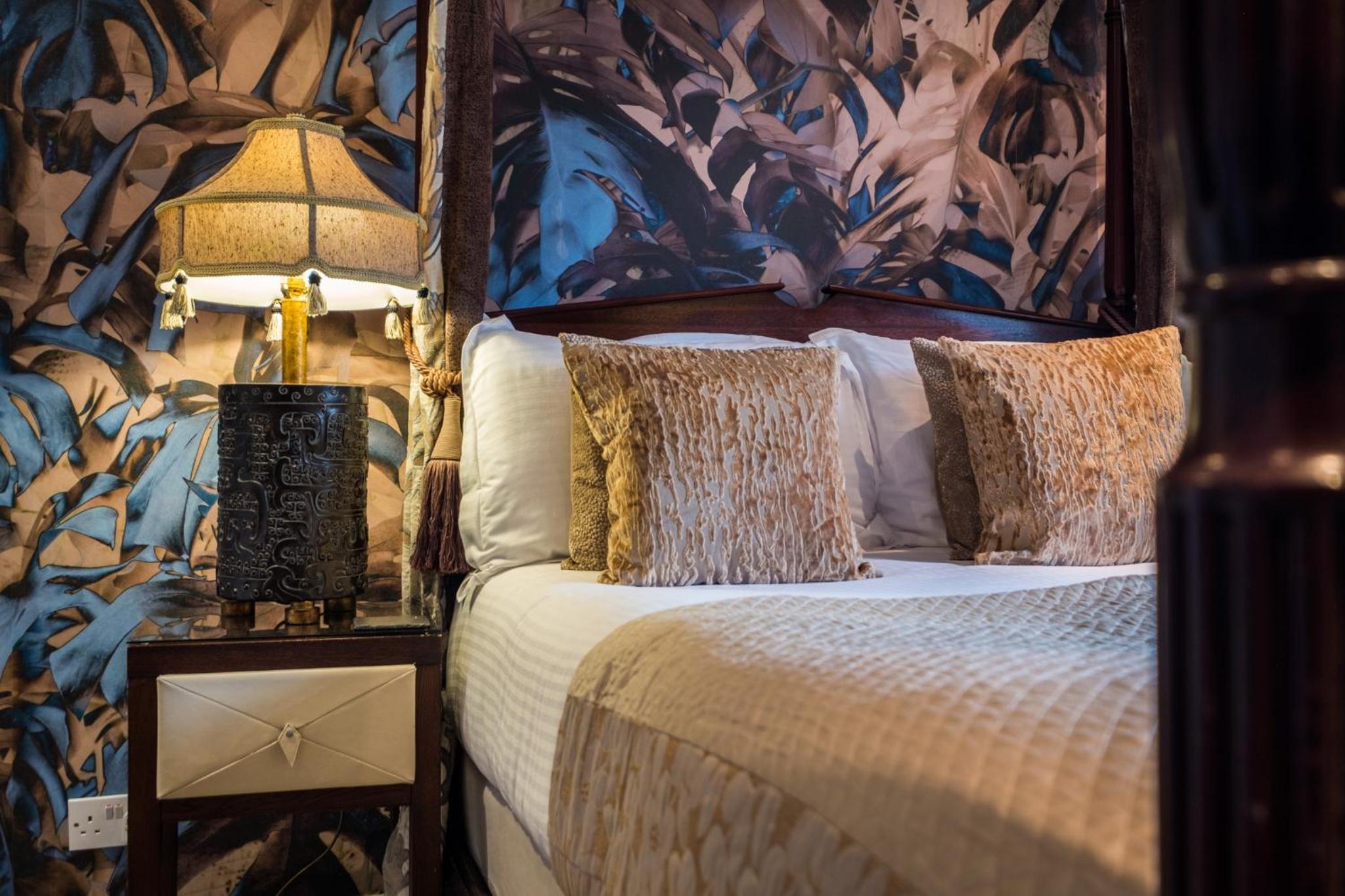 The Howbeck & The Retreat 5min to Lake, Restaurants & to the free Hydro Wellness Club view 3