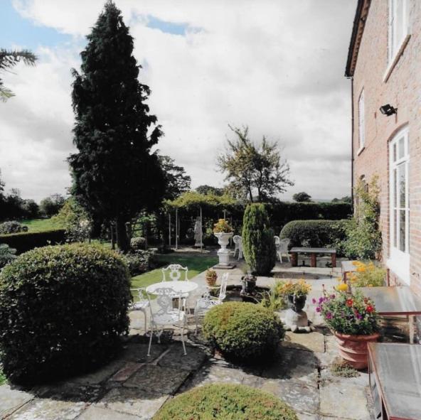 Golborne Manor Bed and Breakfast