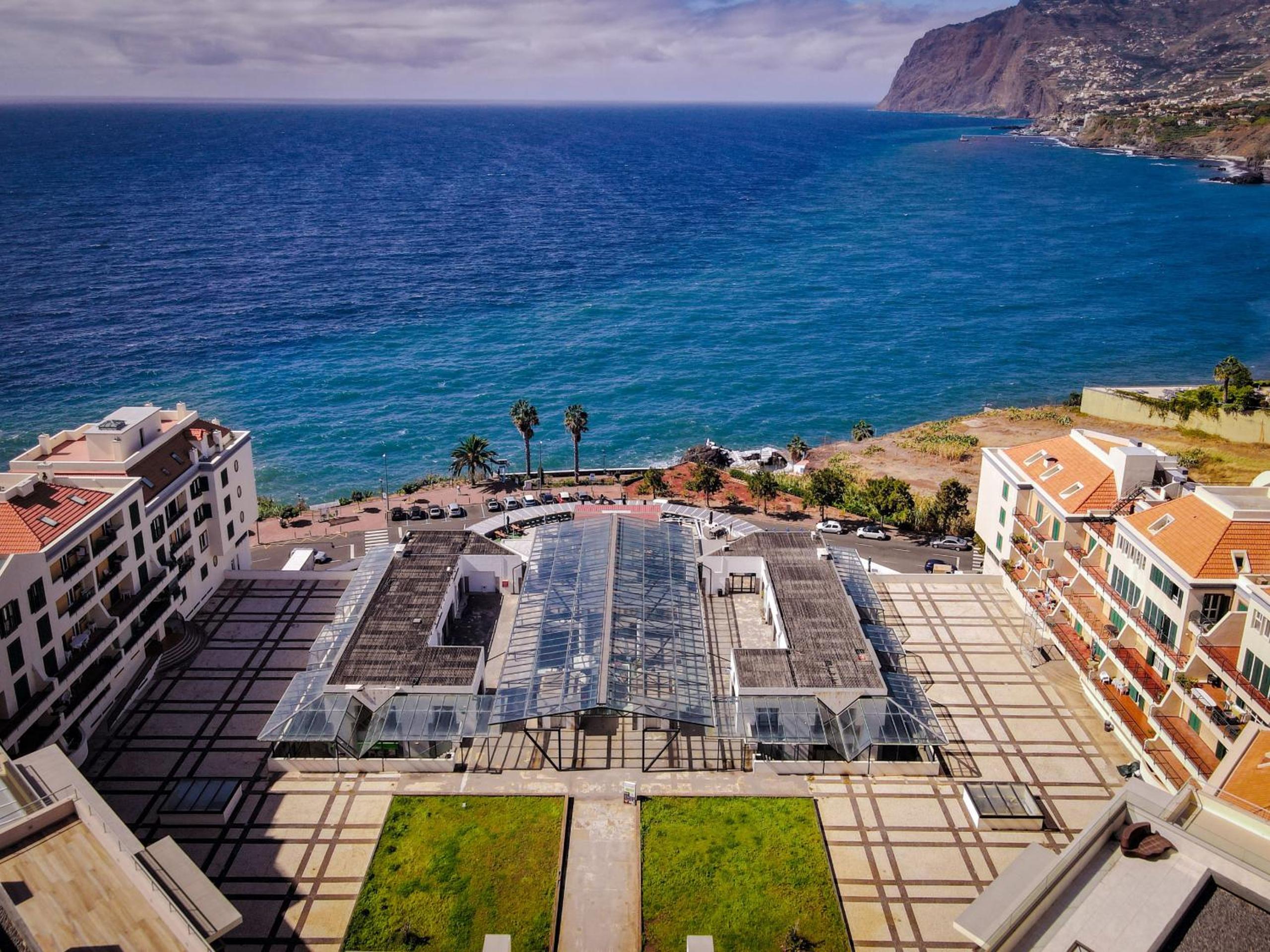 Centromar Bella Vista by Atlantic Holiday view 2