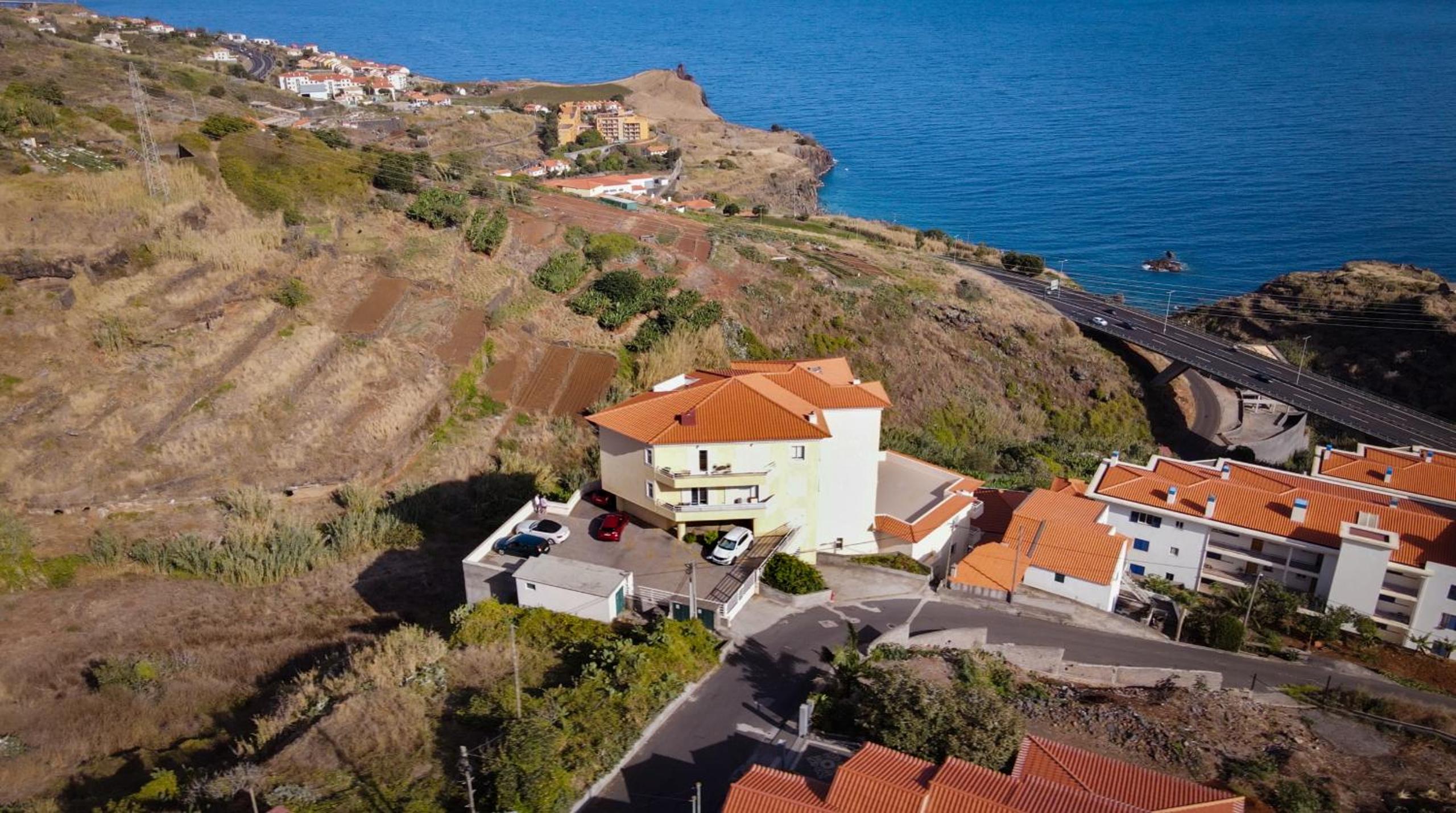Sea View by Atlantic Holiday view 3
