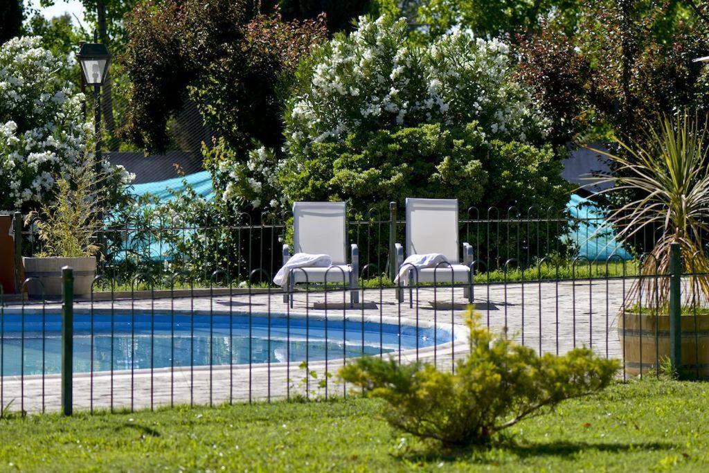 CASA VILLA LOS SAUCES