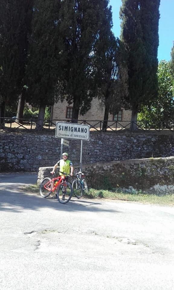 Podere Casetta Entire Property in Exclusive Use Siena view 3
